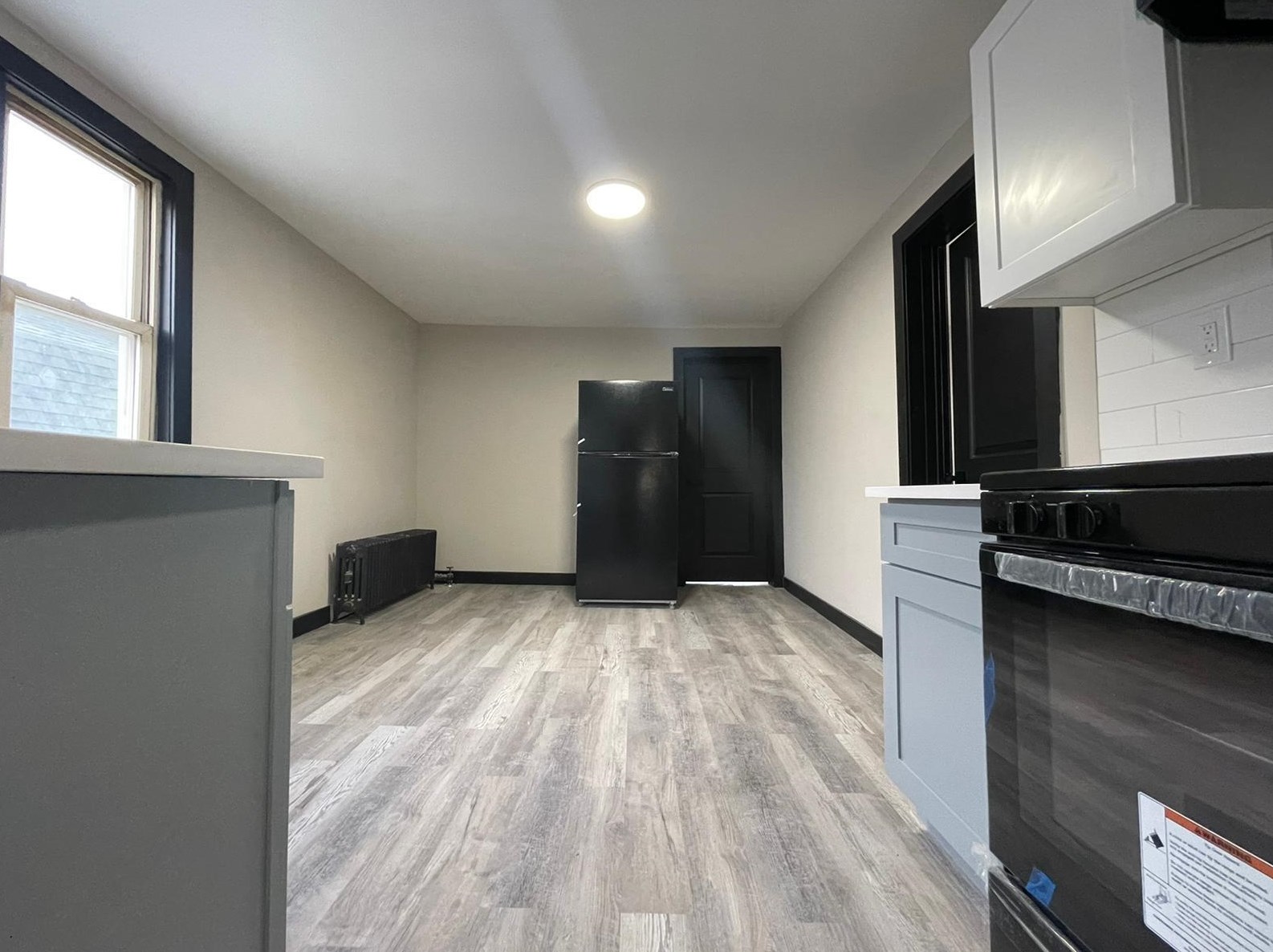 125 Wegman Pkwy #3, Jersey City, NJ 07305