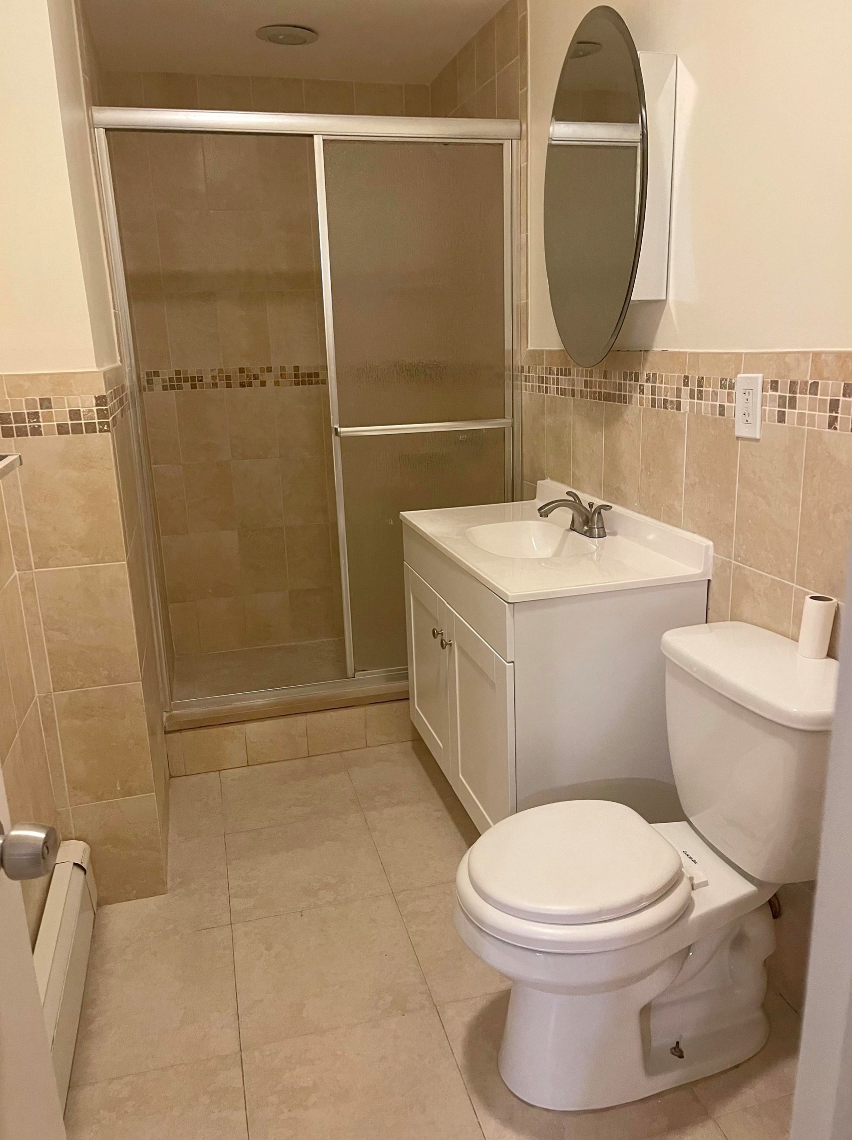 200 36th St #3, Union City, NJ 07087
