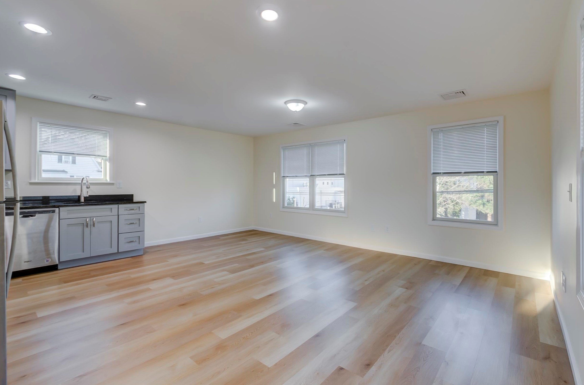 23 Chapel St #2, Bloomfield, NJ 07003