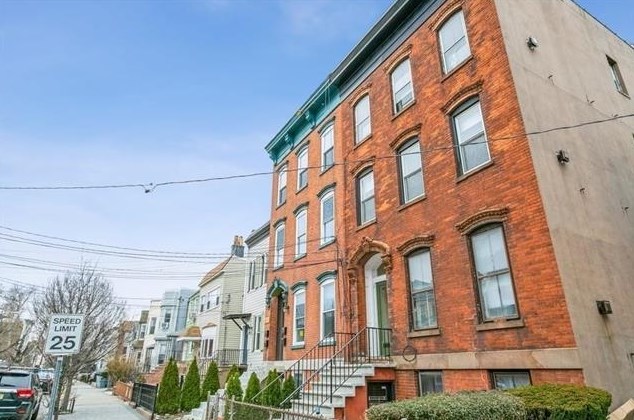 271 Ogden Ave. #2, Jersey City, NJ 07307