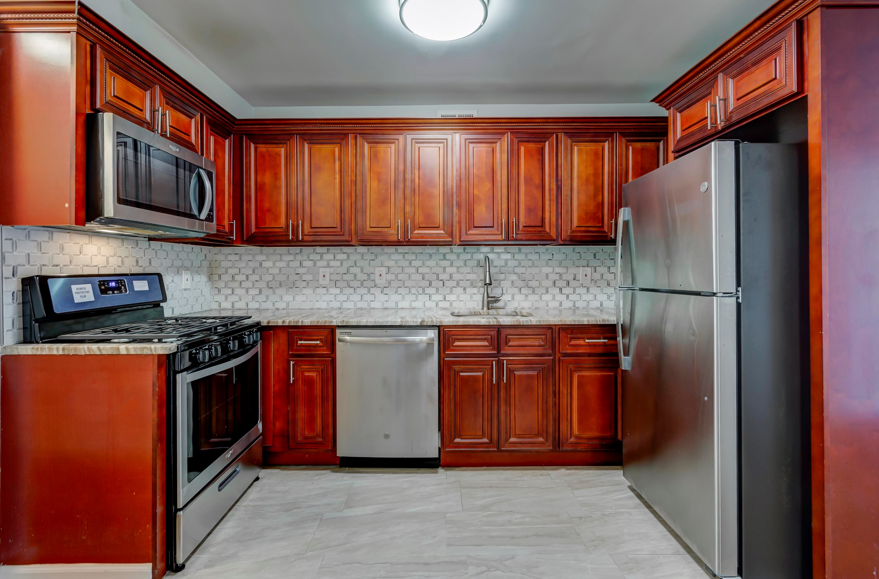 422 Bergen Ave #1, Jersey City, NJ 07304