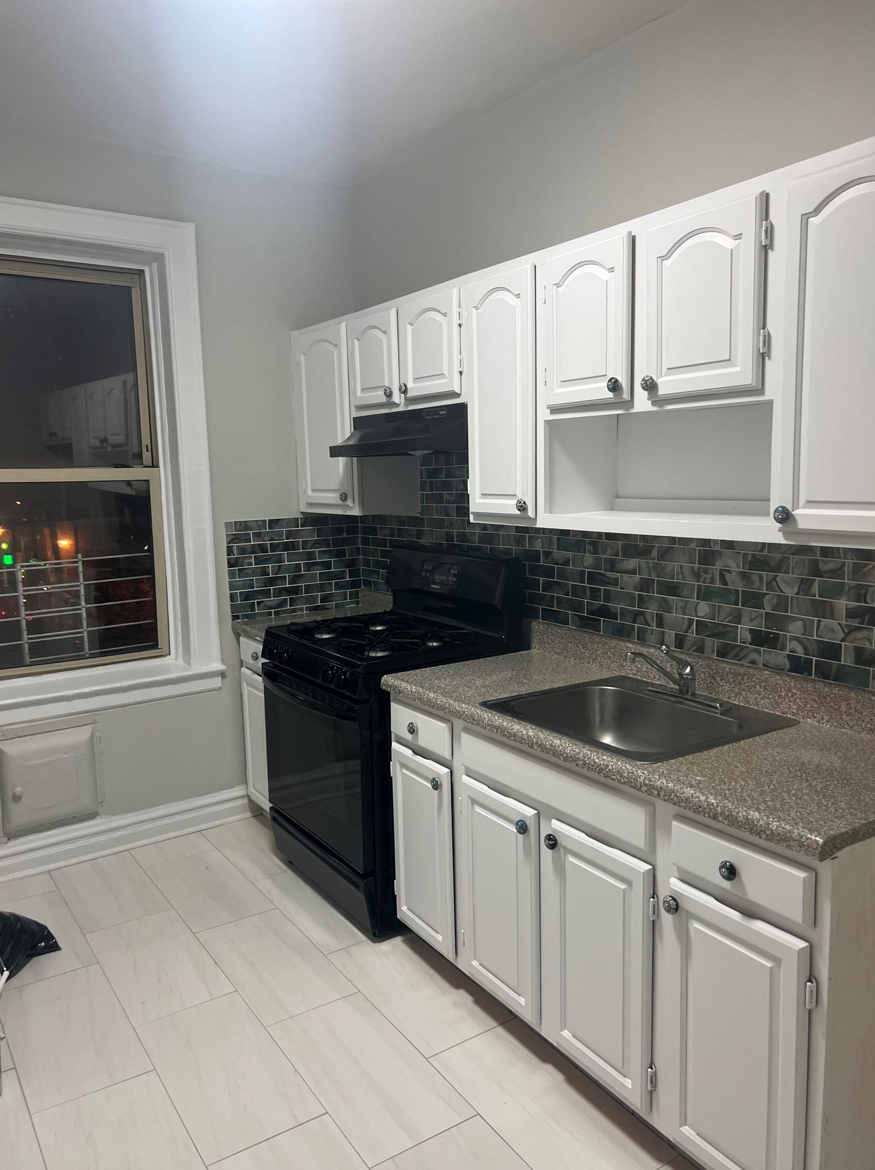 149 Bentley Ave Apt E4, Jersey City, NJ 07304