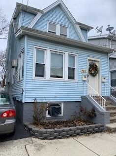 9015 2nd Ave #2, North Bergen, NJ 07047