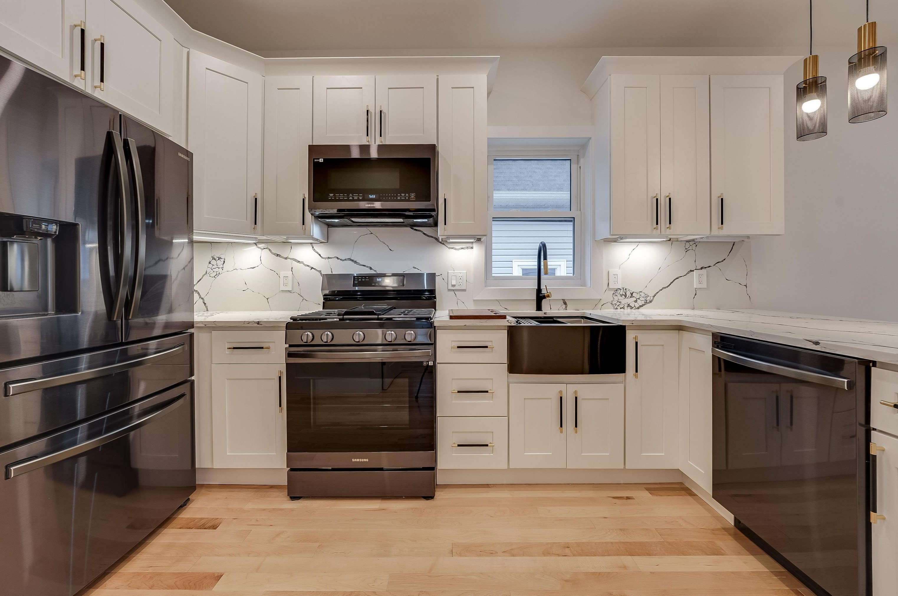 166 Van Winkle Ave #2, Outwater, NJ 07026