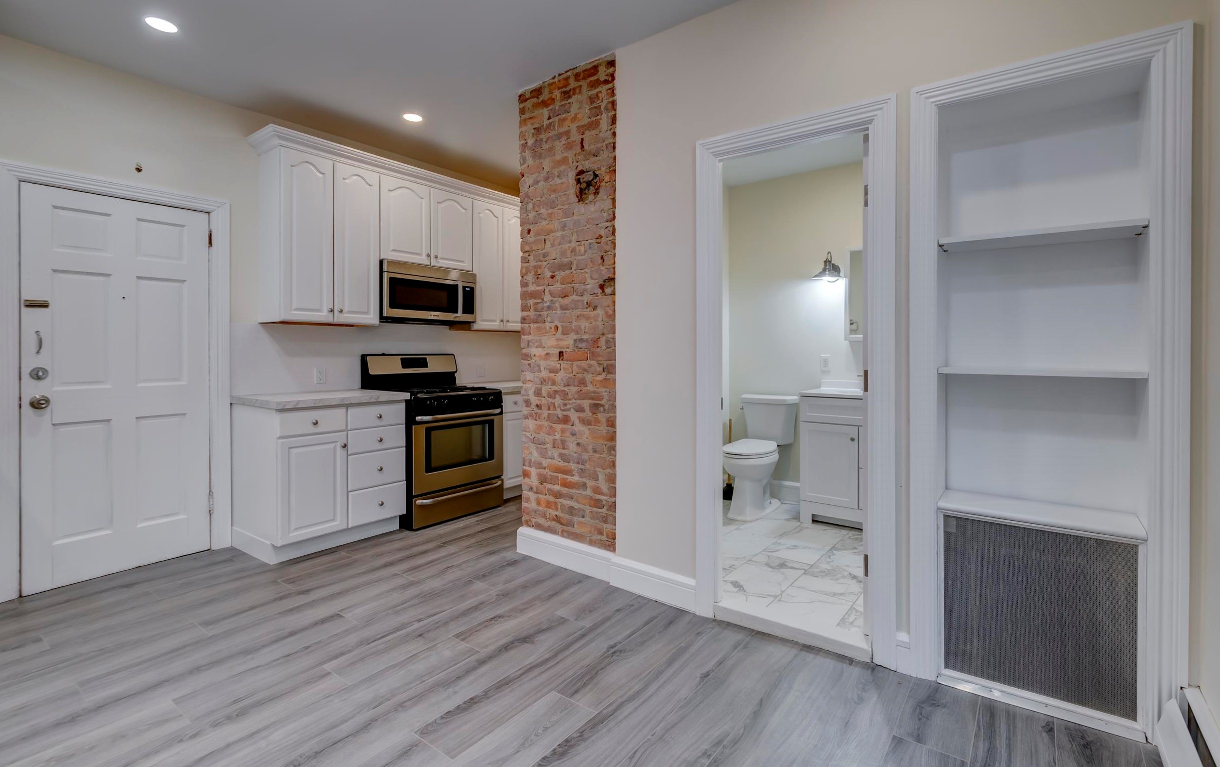 224 Linden Ave #1, Jersey City, NJ 07305