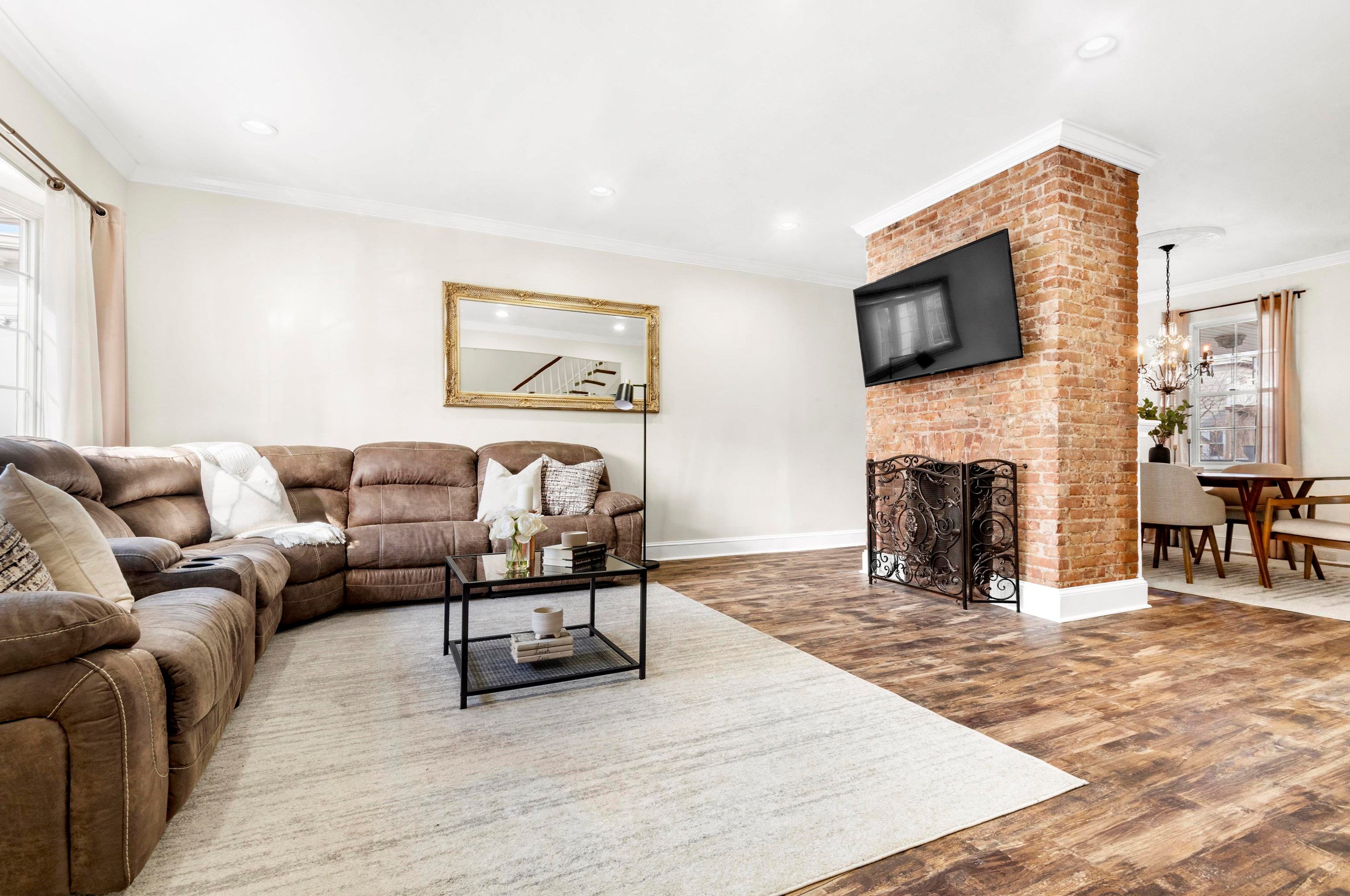 29 W 37th St, Bayonne, NJ 07002