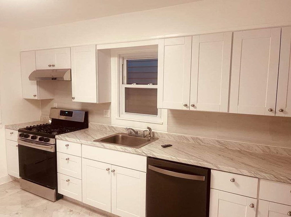 113 Thorne St #2, Jersey City, NJ 07307
