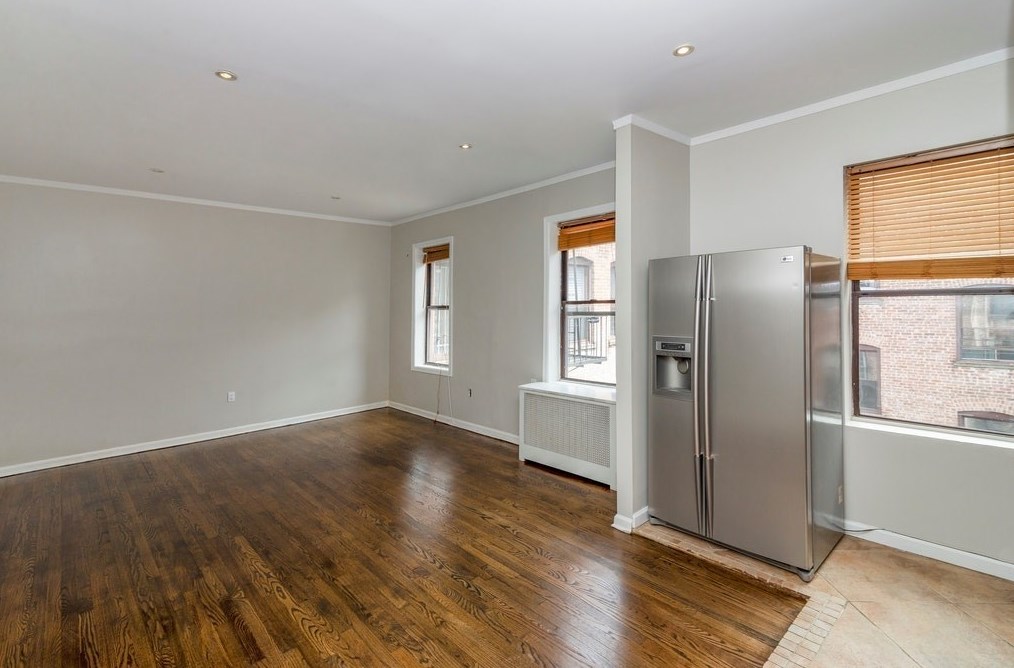 35 51st St Apt D4, Union City, NJ 07086