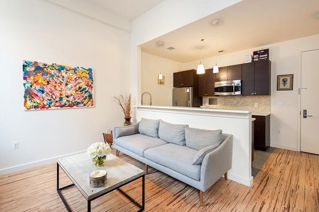 232 Pavonia Ave #308, Jersey City, NJ 07302