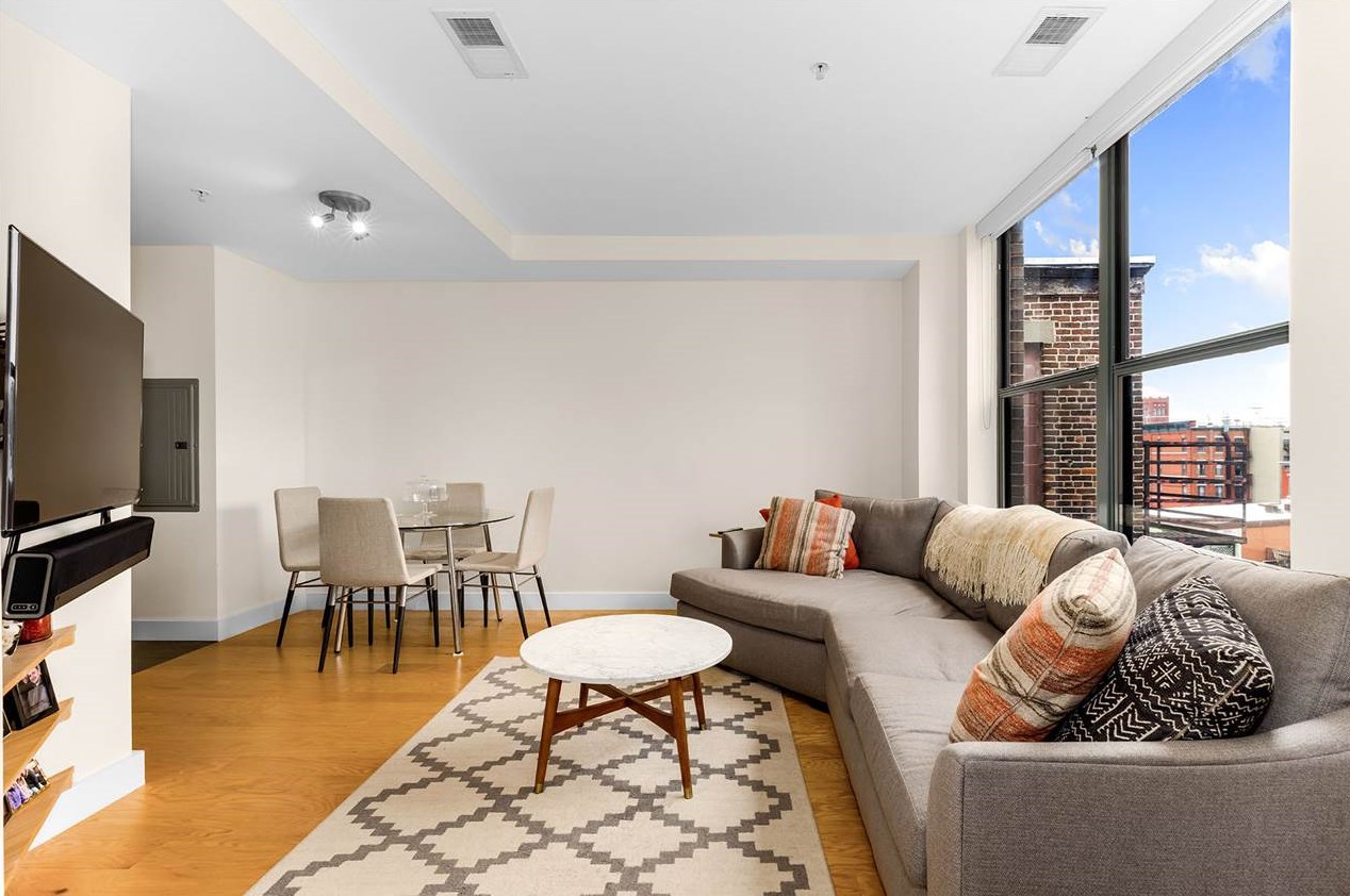 222 Montgomery St #5h, Jersey City, NJ