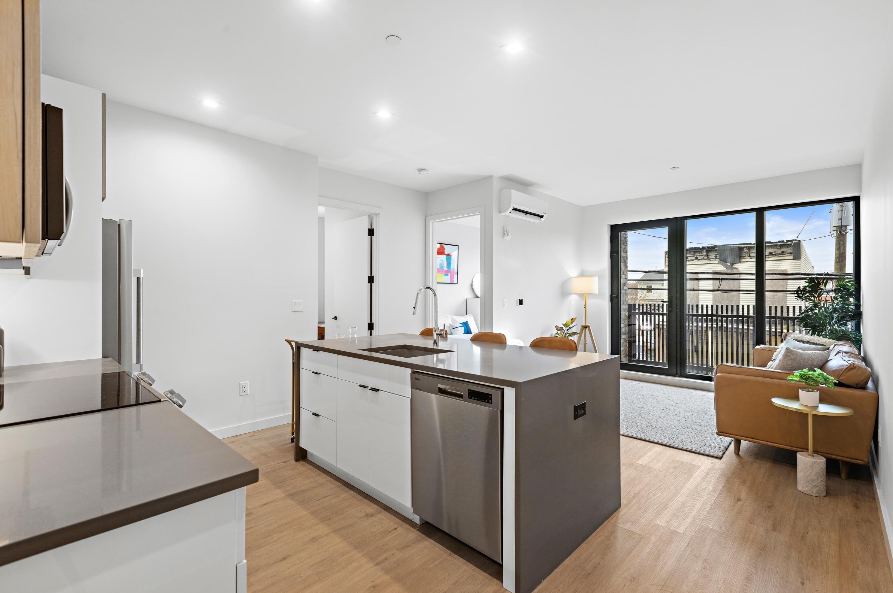 311 Pine St #408, Jersey City, NJ 07304