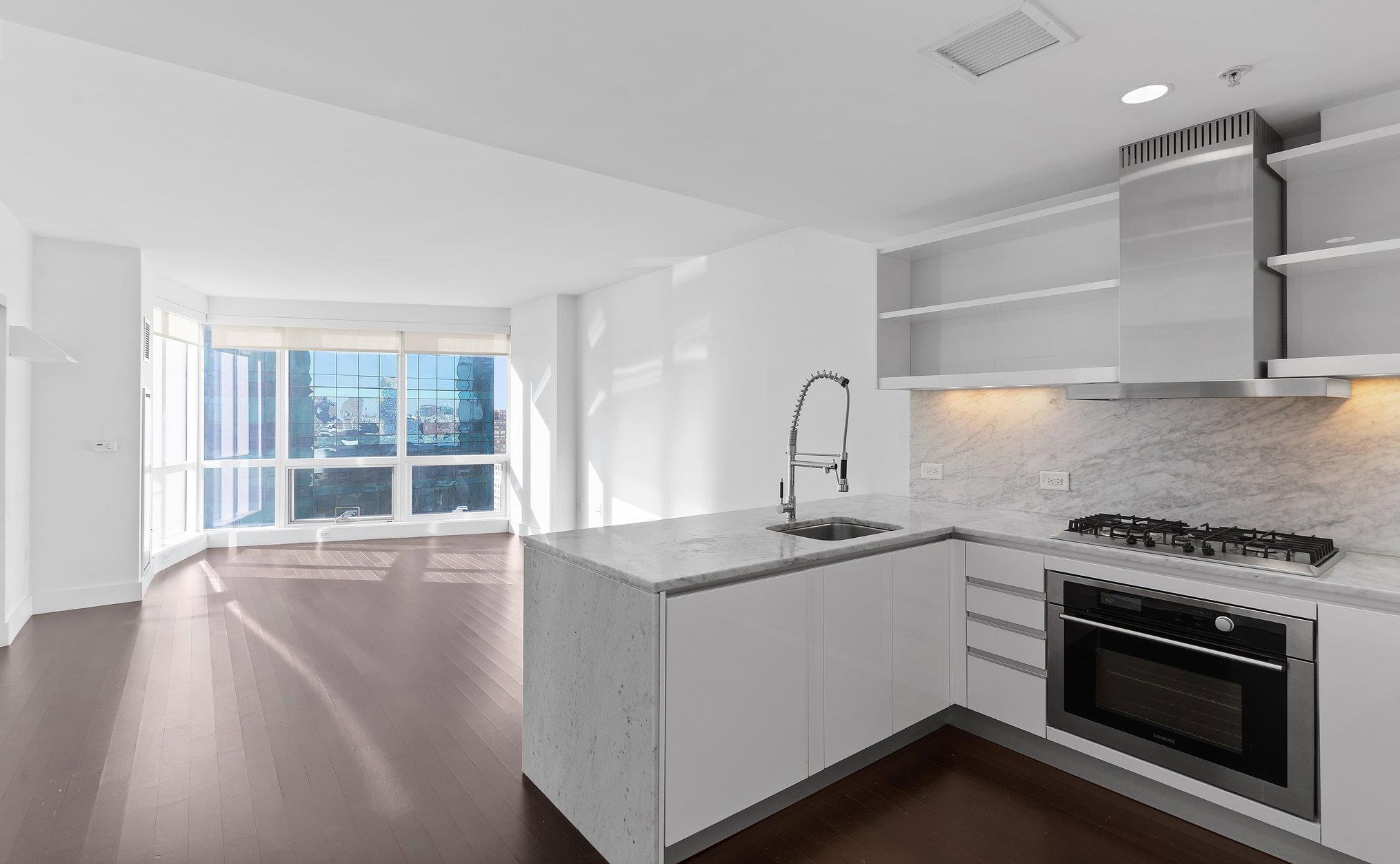 77 Hudson St Apt 2201, Jersey City, NJ 07302