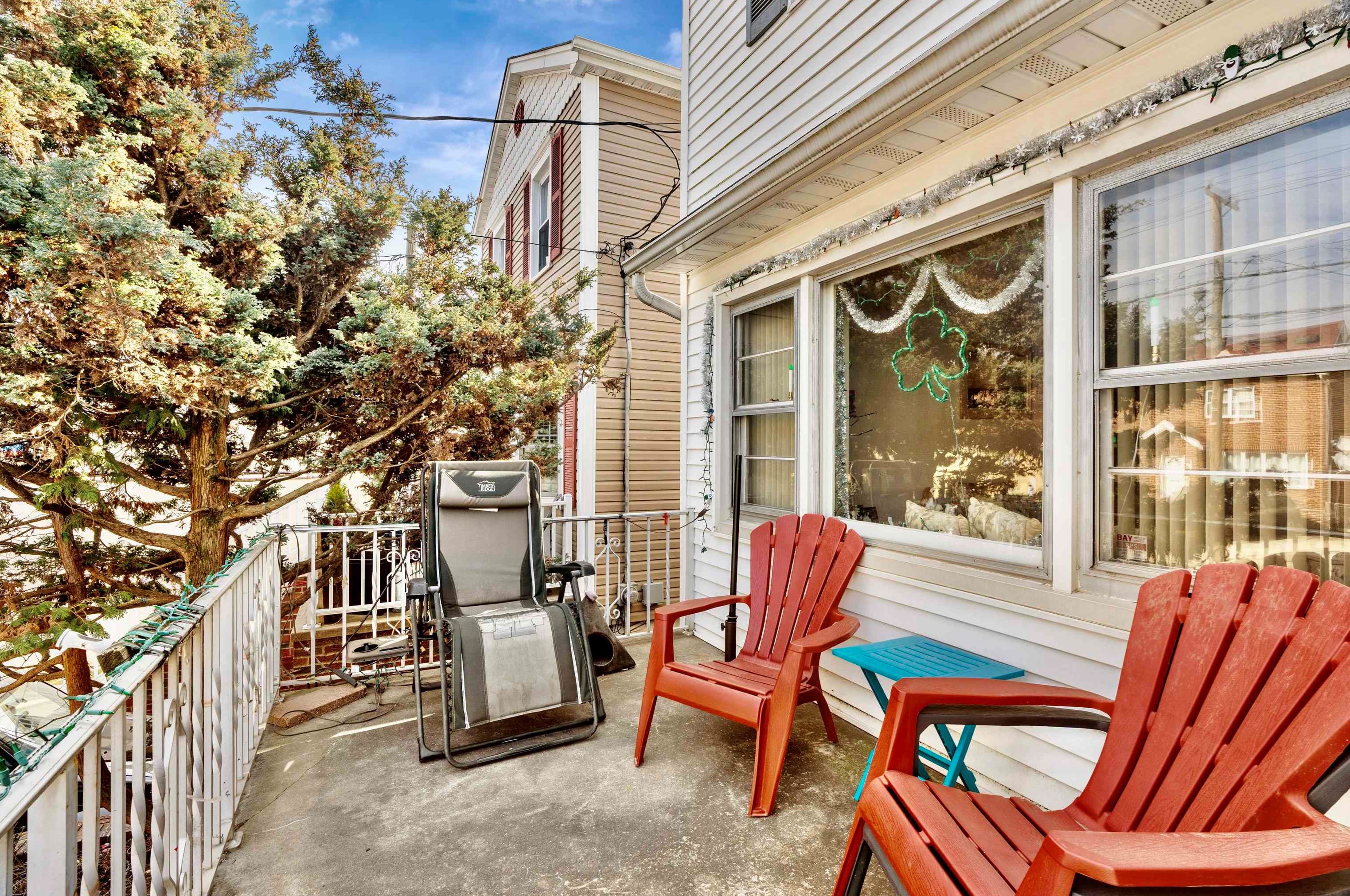 68 W 51st St, Bayonne, NJ 07002