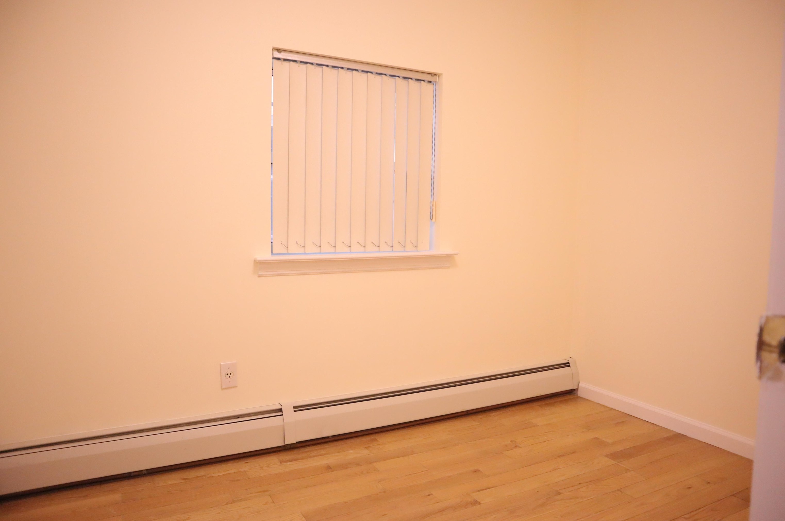 76 Waldo Ave #1, Jersey City, NJ 07306