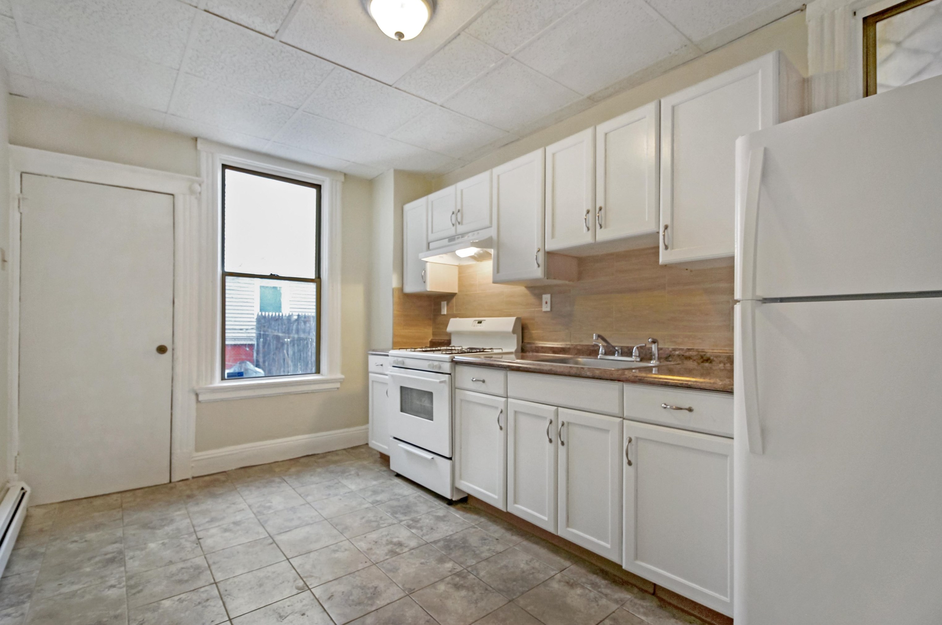 5 Gray St #1, Jersey City, NJ 07302