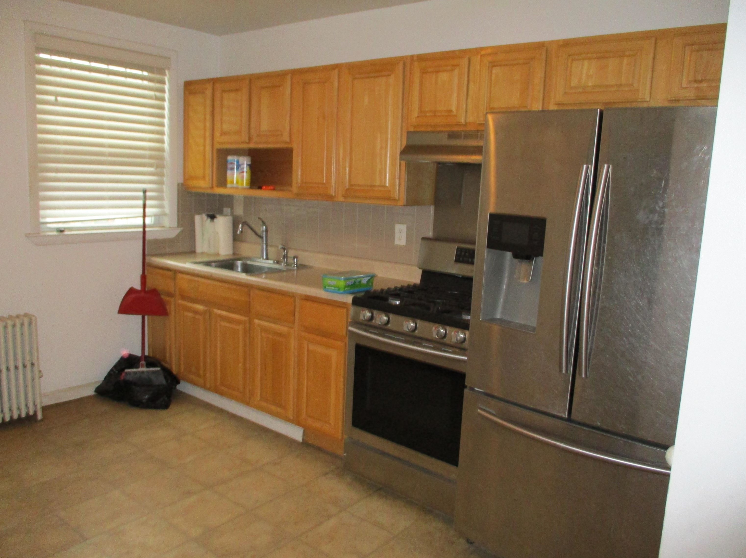 1115 67th St, North Bergen, NJ 07047