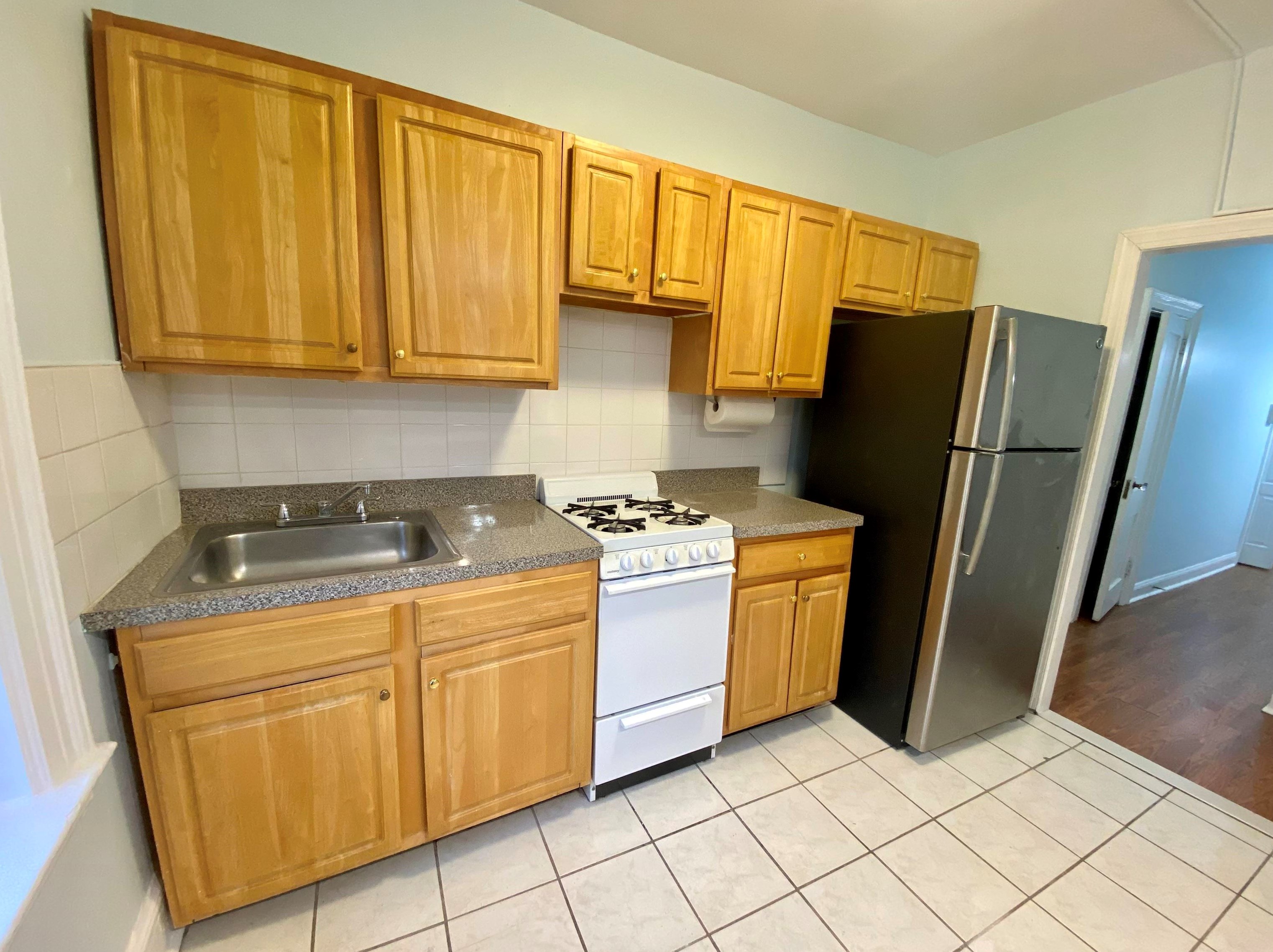7508 Park Ave Apt 104, North Bergen, NJ 07047