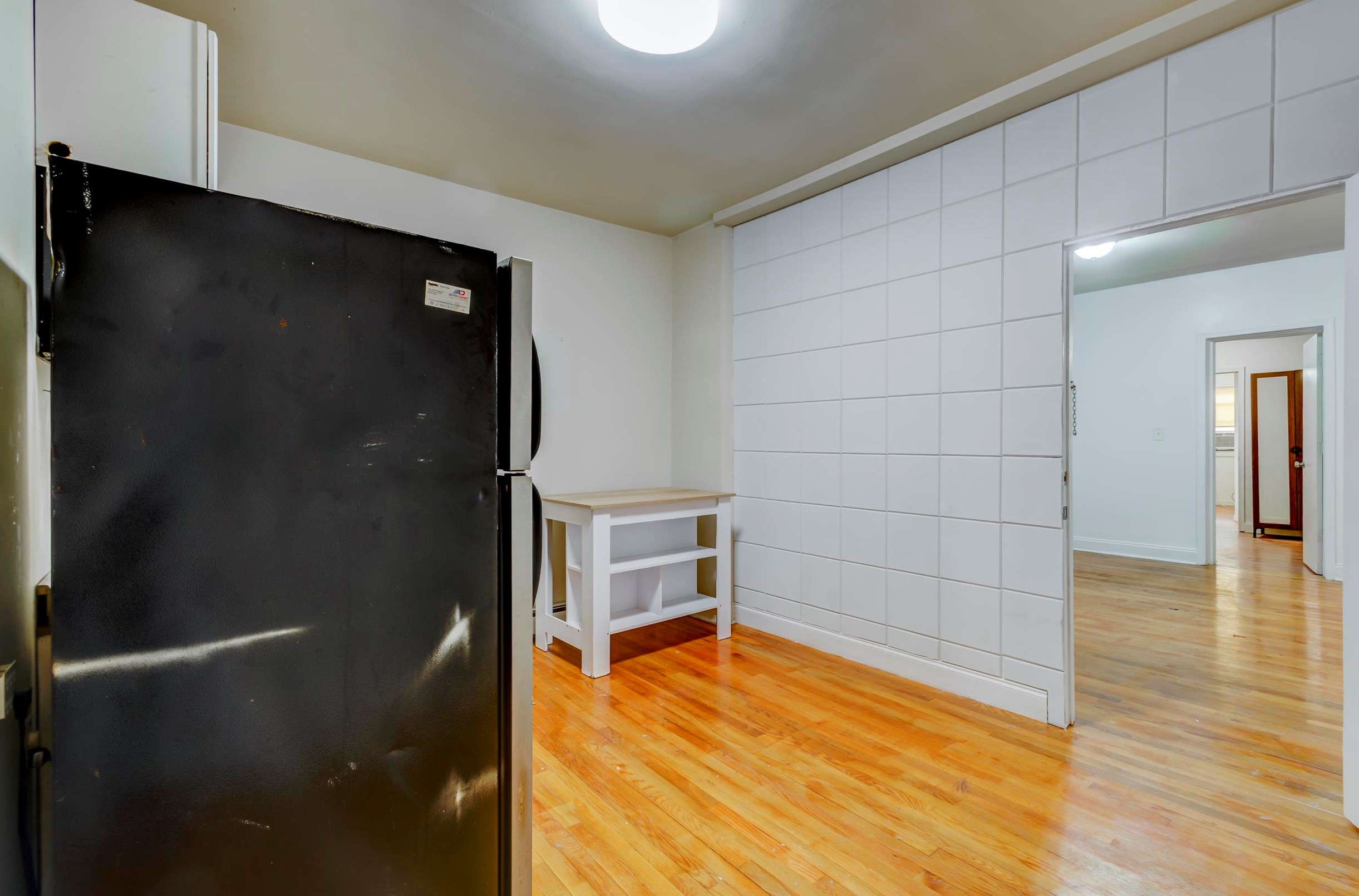 77 Wallis Ave #1, Jersey City, NJ 07304