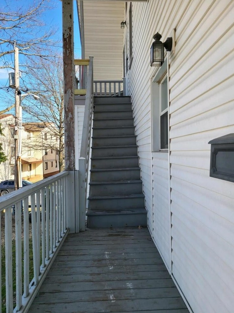 8 Mutillod Ln #2, Secaucus, NJ 07094