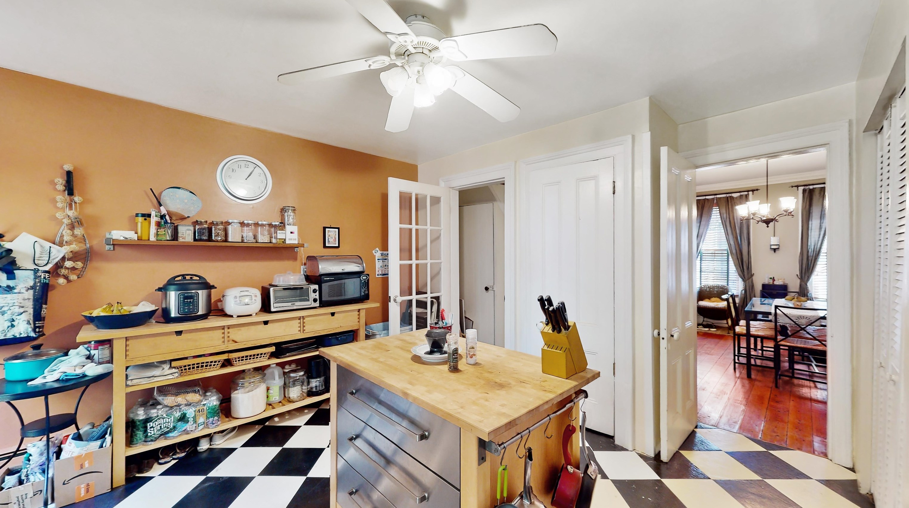 107 Waldo Ave, Jersey City, NJ 07306-1414