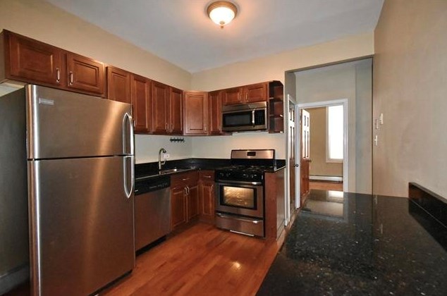 200 Wayne St, Jersey City, NJ 07302-3354