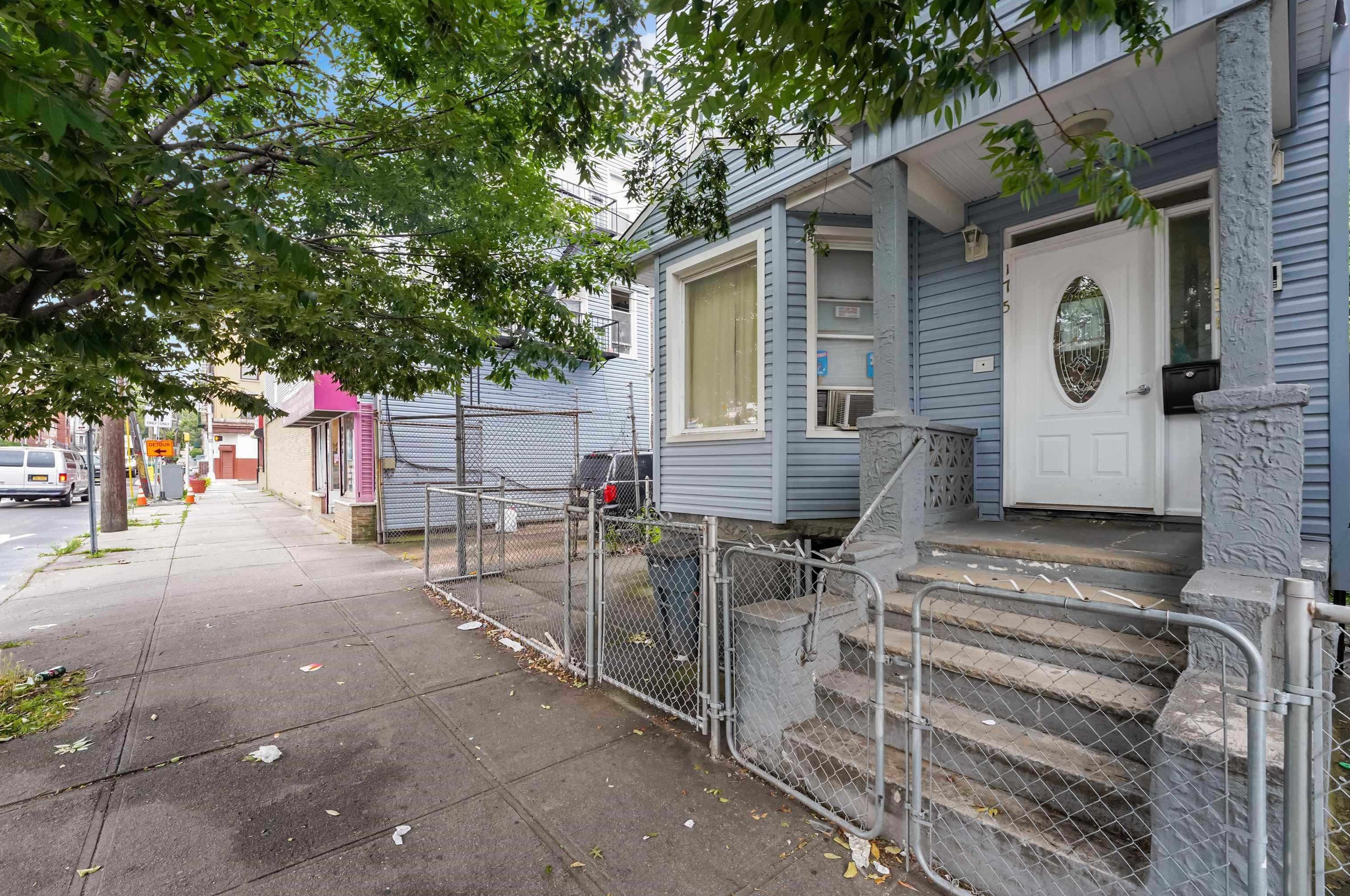 175 Duncan Ave, Jersey City NJ 07306-7002 exterior