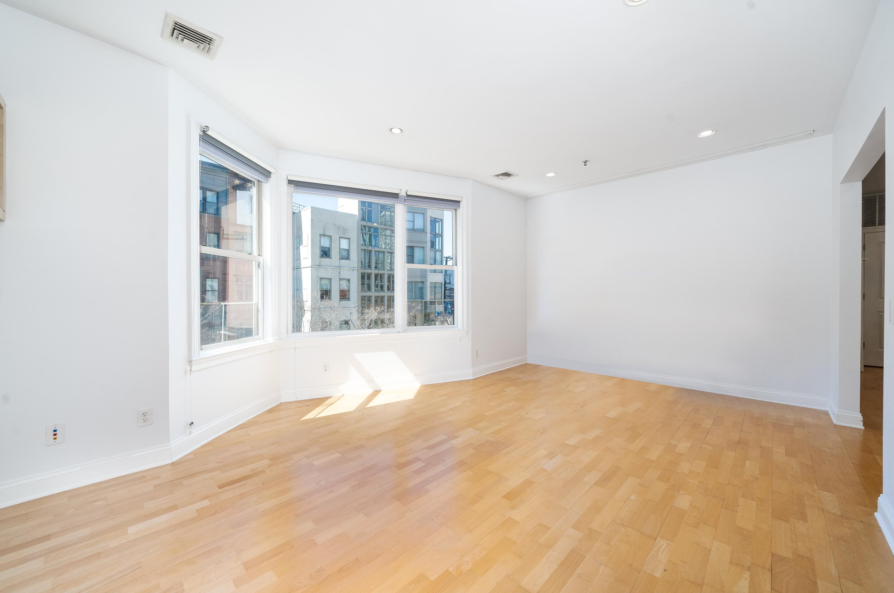 120 Tidewater St #c, Jersey City, NJ 07302