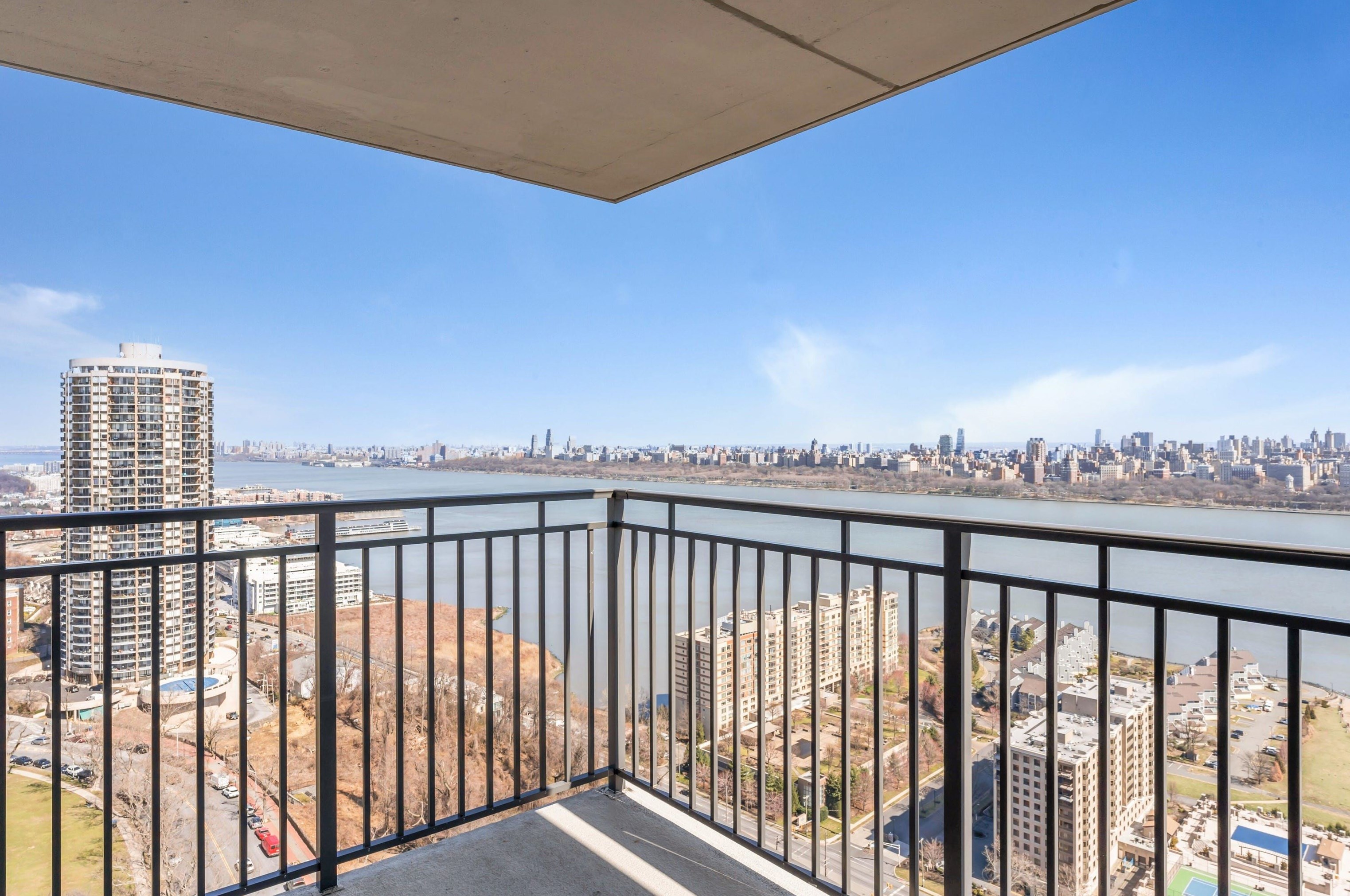 7855 Blvd E #23c, North Bergen, NJ 07047