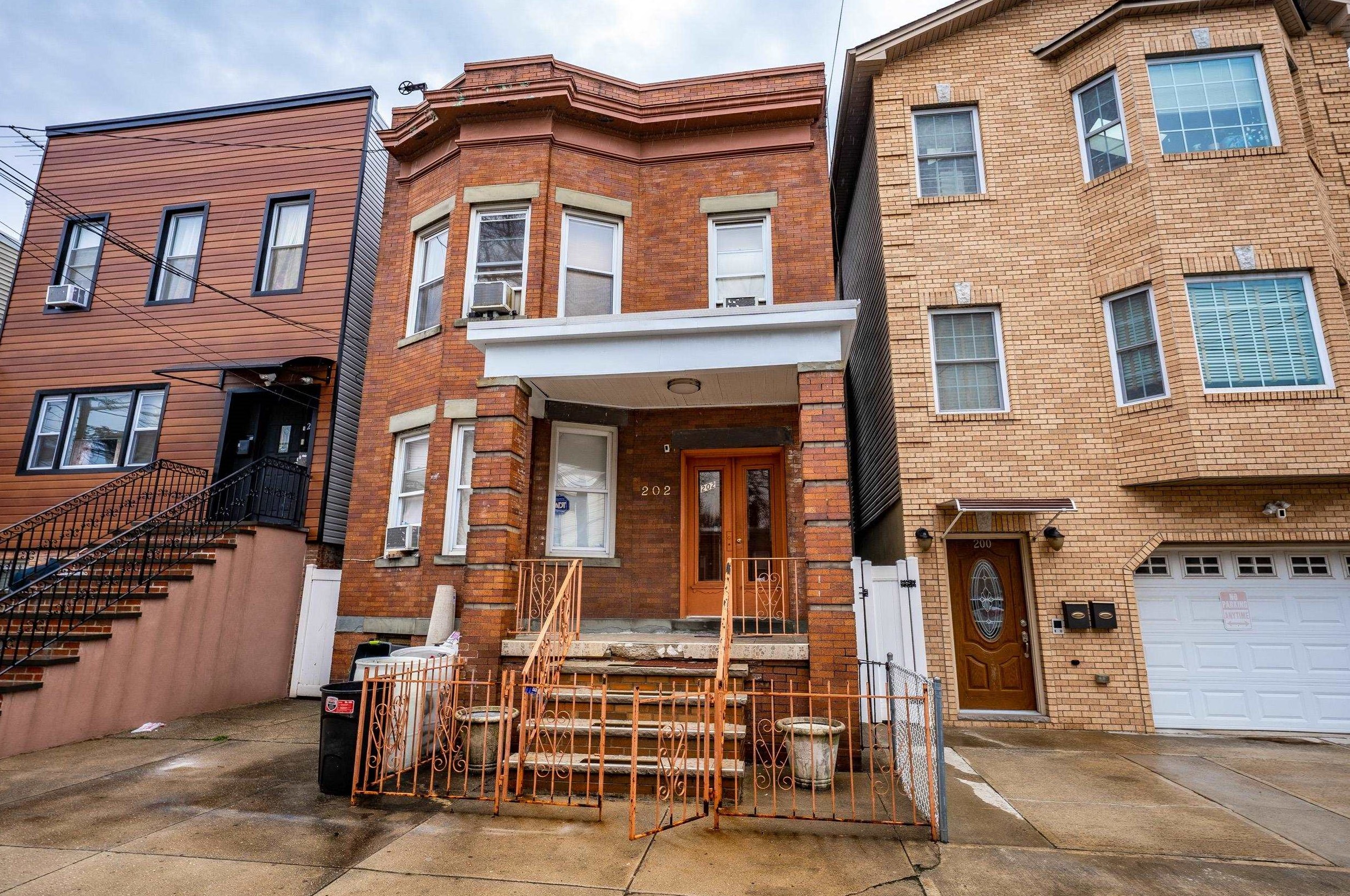 202 Hancock Ave, Jersey City, NJ 07307
