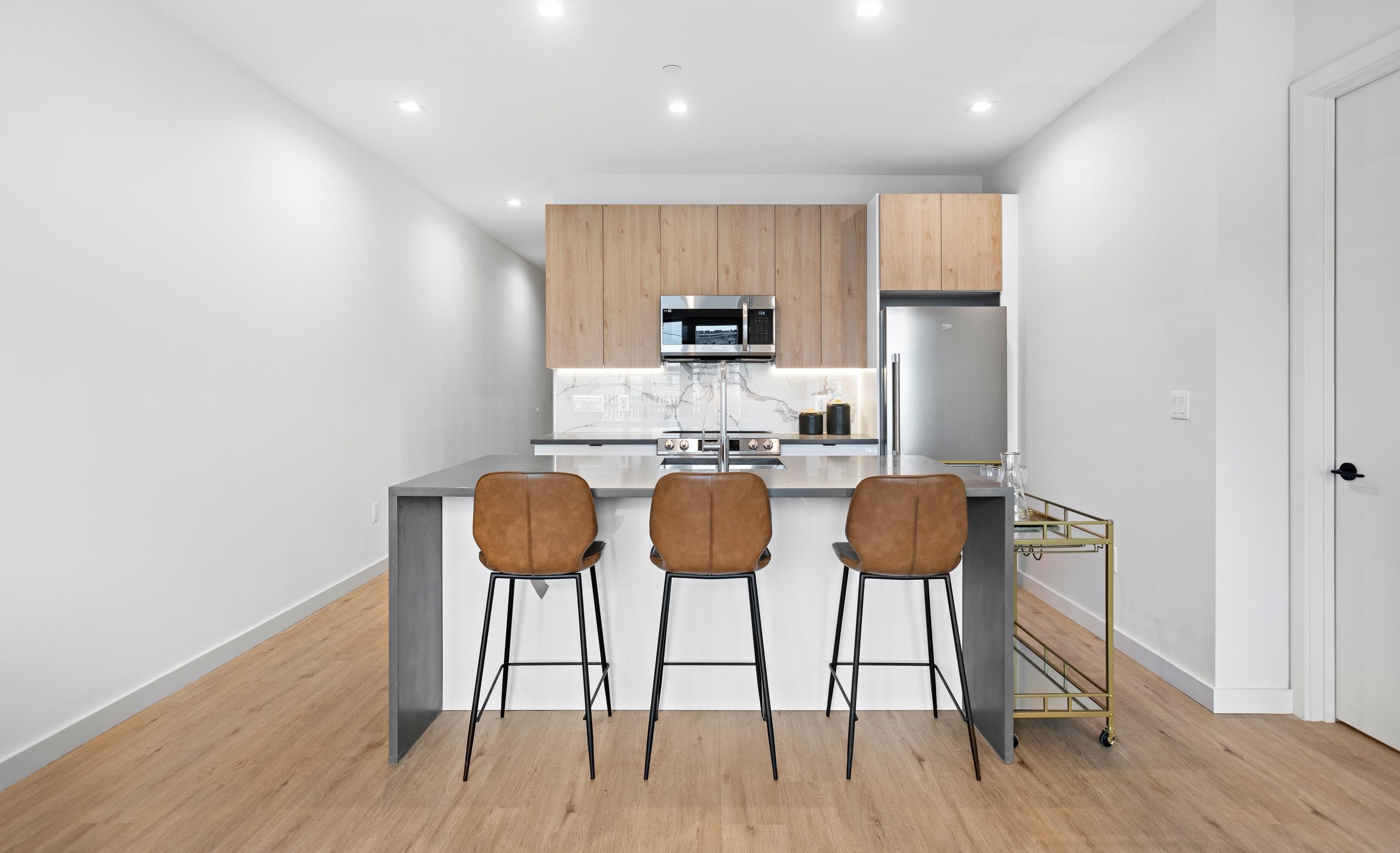 311 Pine St #208, Jersey City, NJ 07304