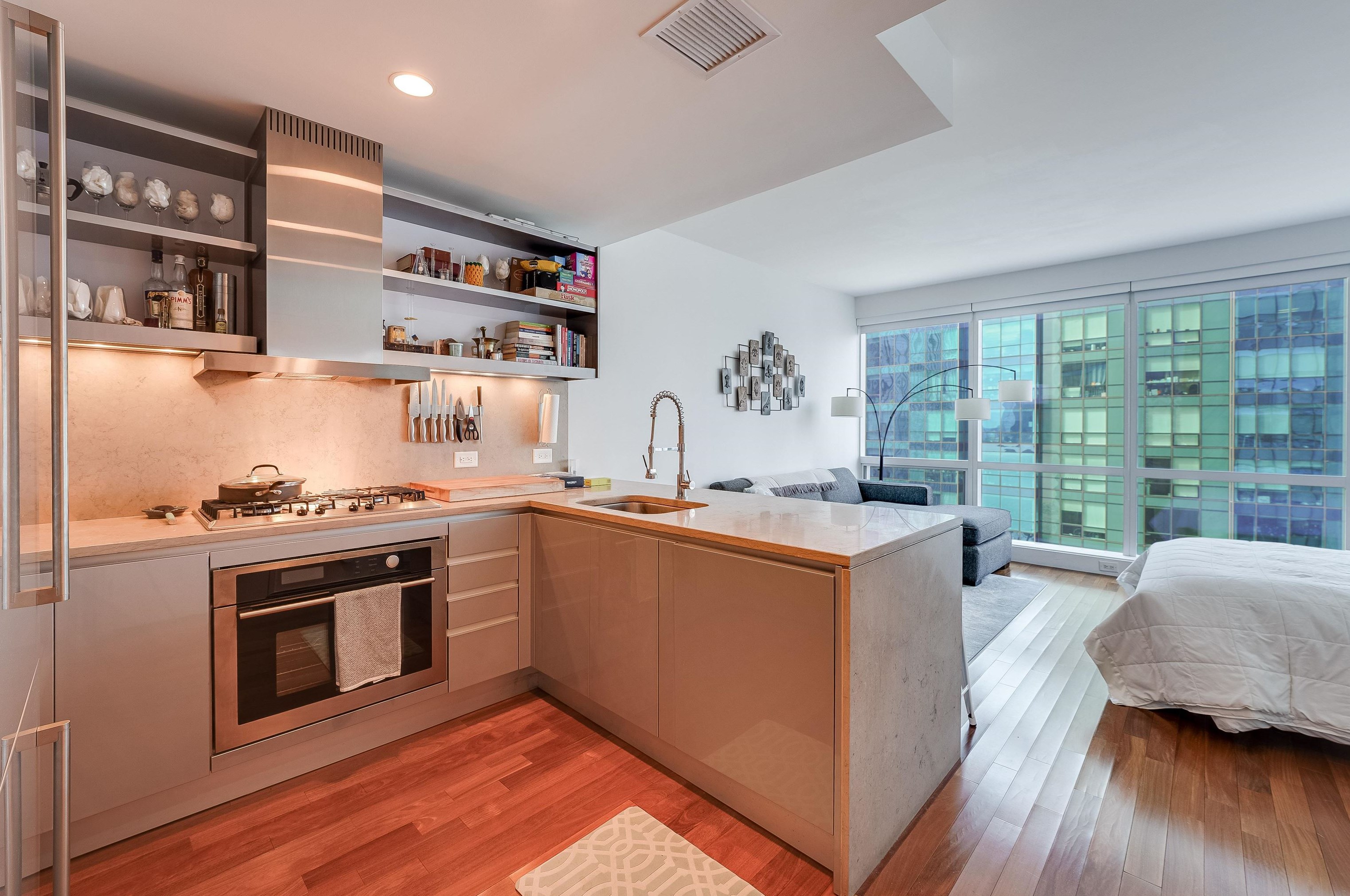 77 Hudson St #1713, Jersey City, NJ 07302