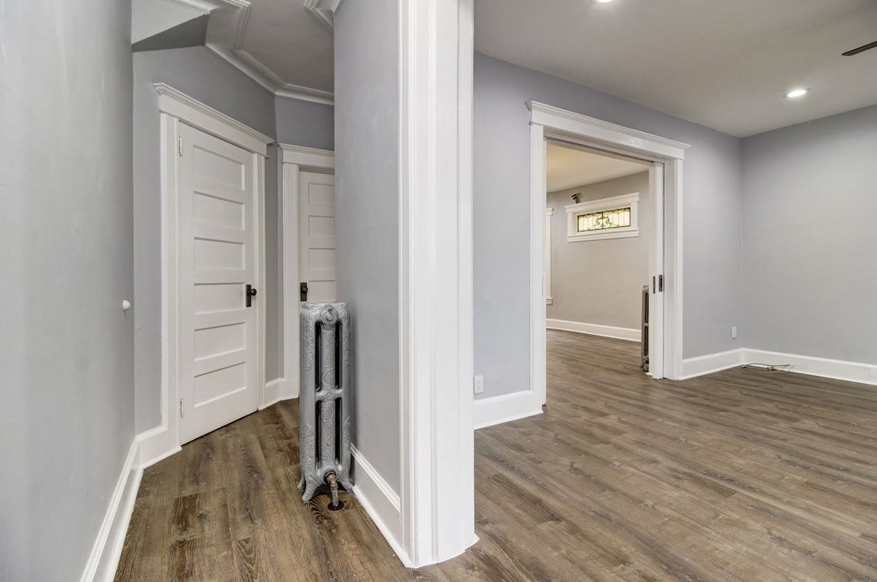 8 Garrison Ave #1, Jersey City, NJ 07306