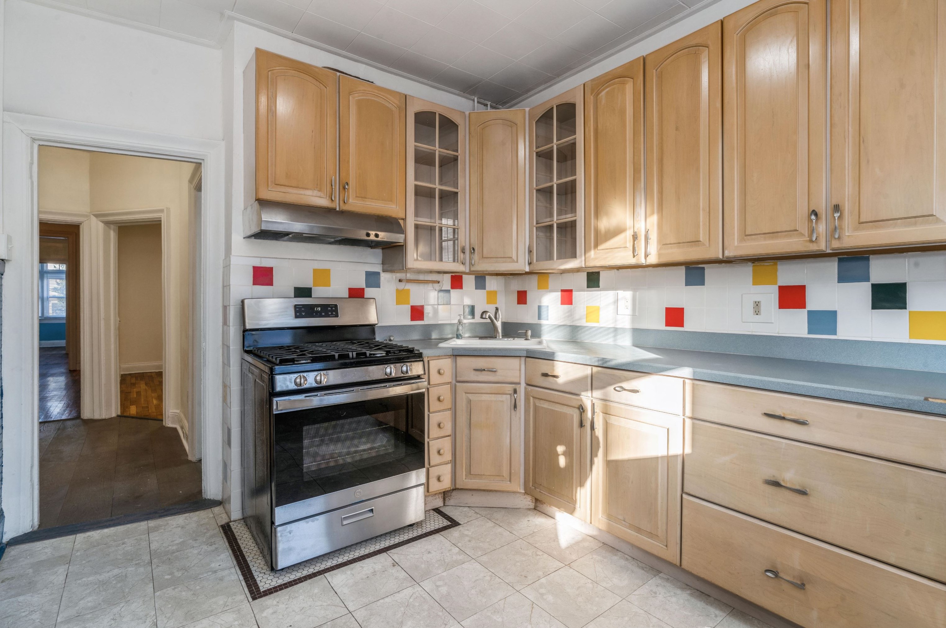 68 Linden Ave #1, Jersey City, NJ 07305