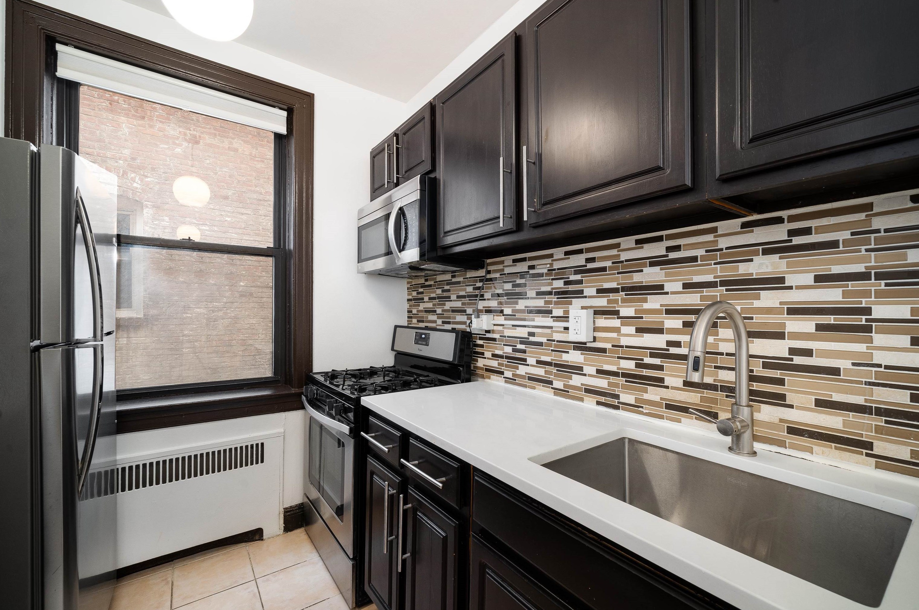 104 Palisade Ave #3a, Jersey City, NJ 07306