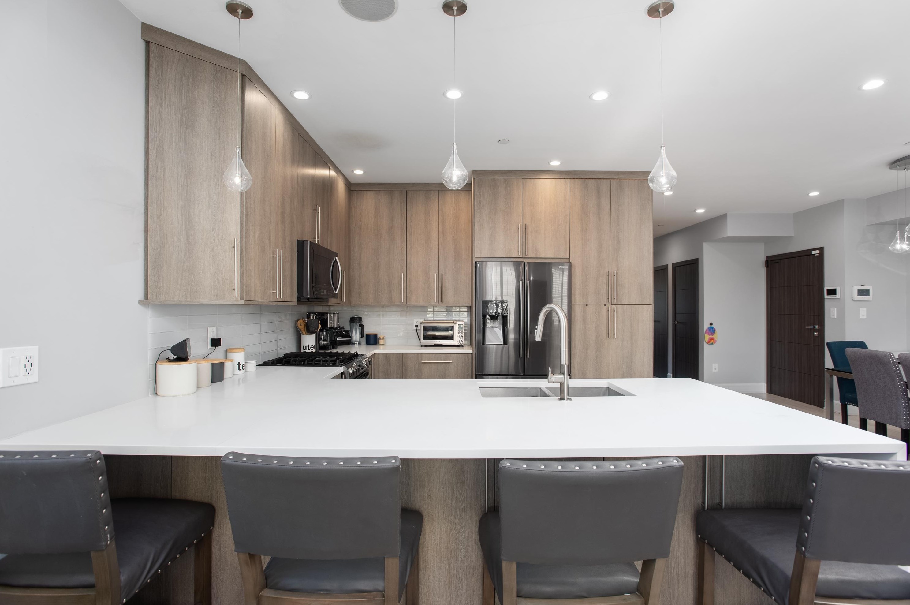 358 7th St, Jersey City, NJ 07302-1805