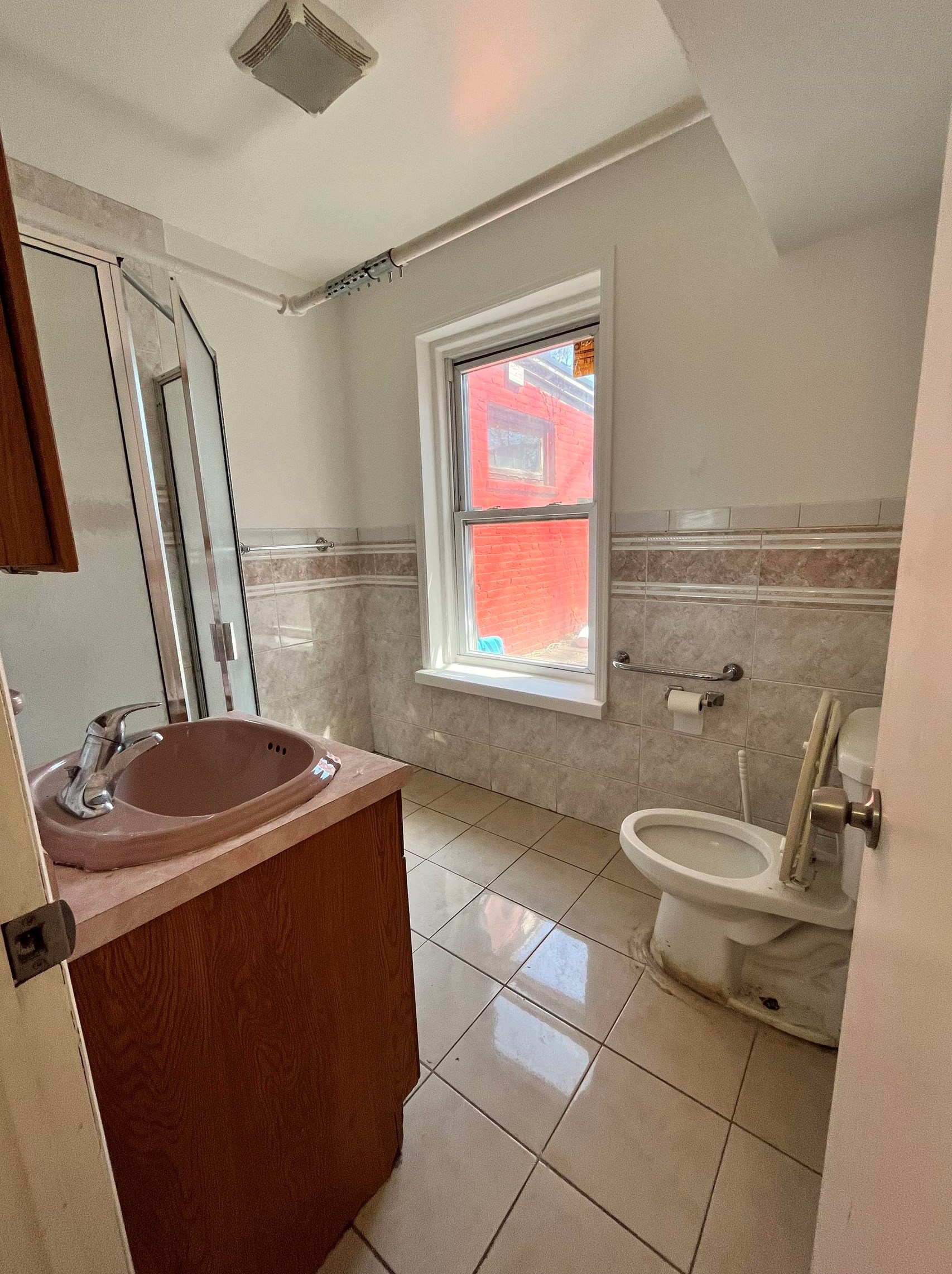 298 Princeton Ave #1, Jersey City, NJ 07305