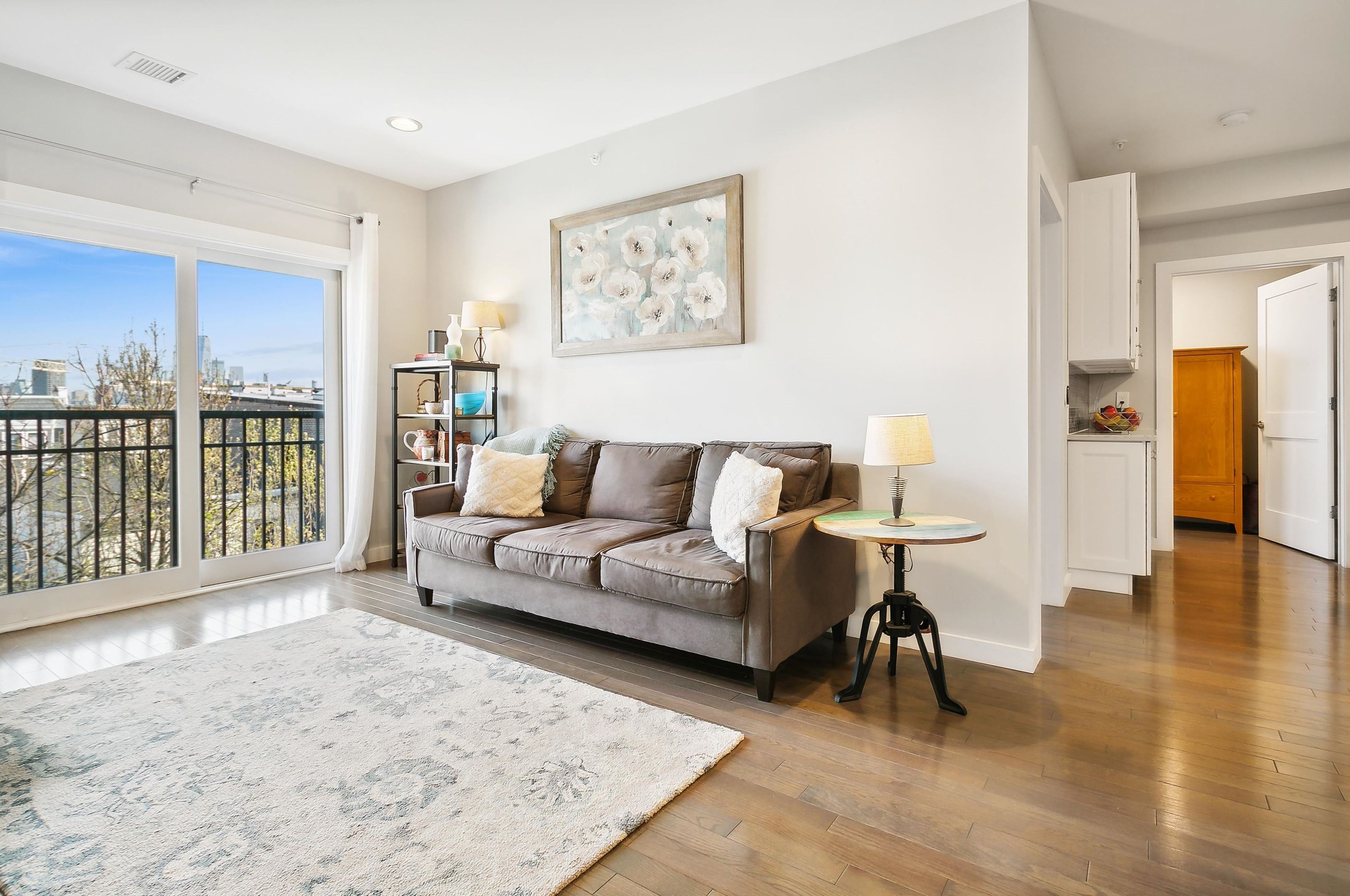 302 Palisade Ave #404, Jersey City, NJ 07307