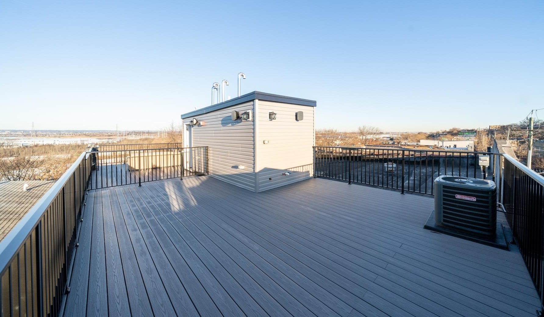 195 Liberty Ave, Jersey City NJ 07306-4919 exterior