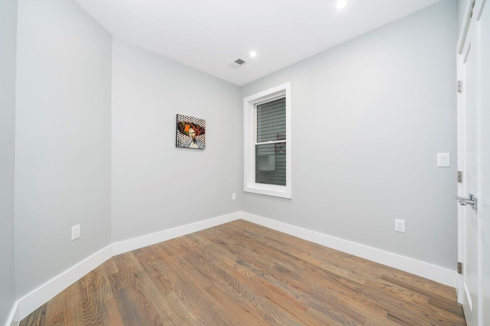 195 Liberty Ave, Jersey City NJ 07306-4919 exterior