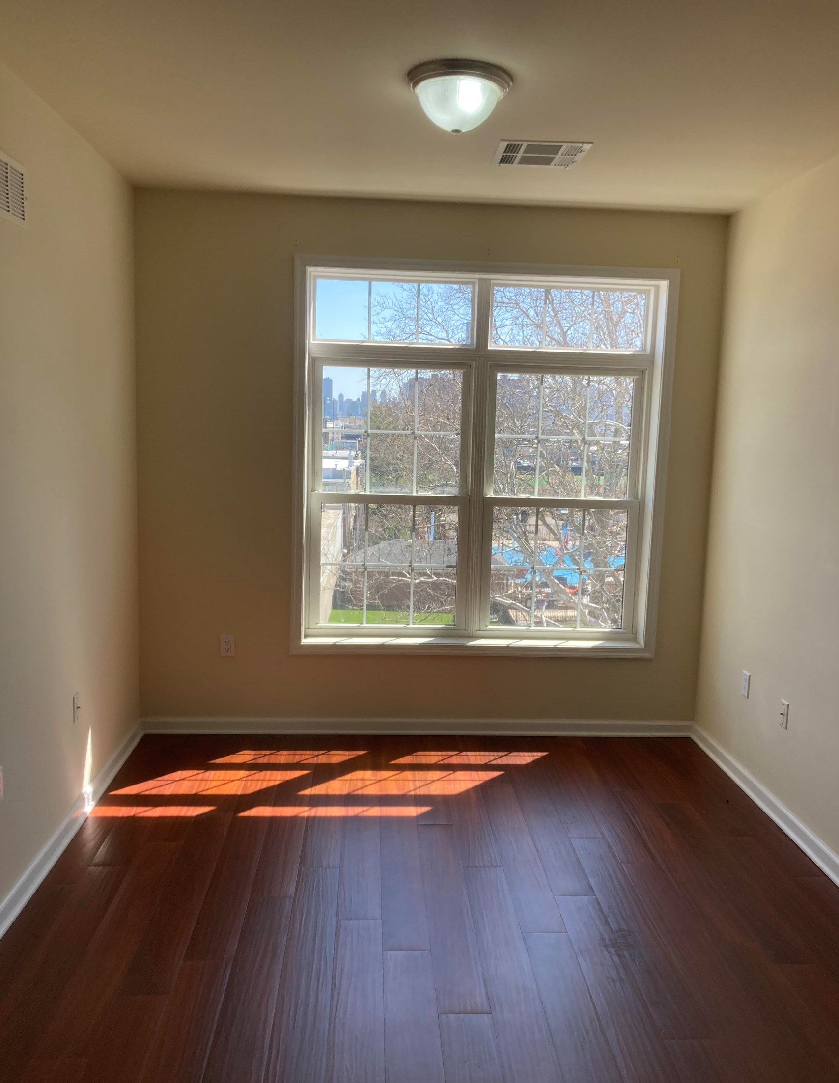 5817 Jefferson St #502, West New York, NJ 07093