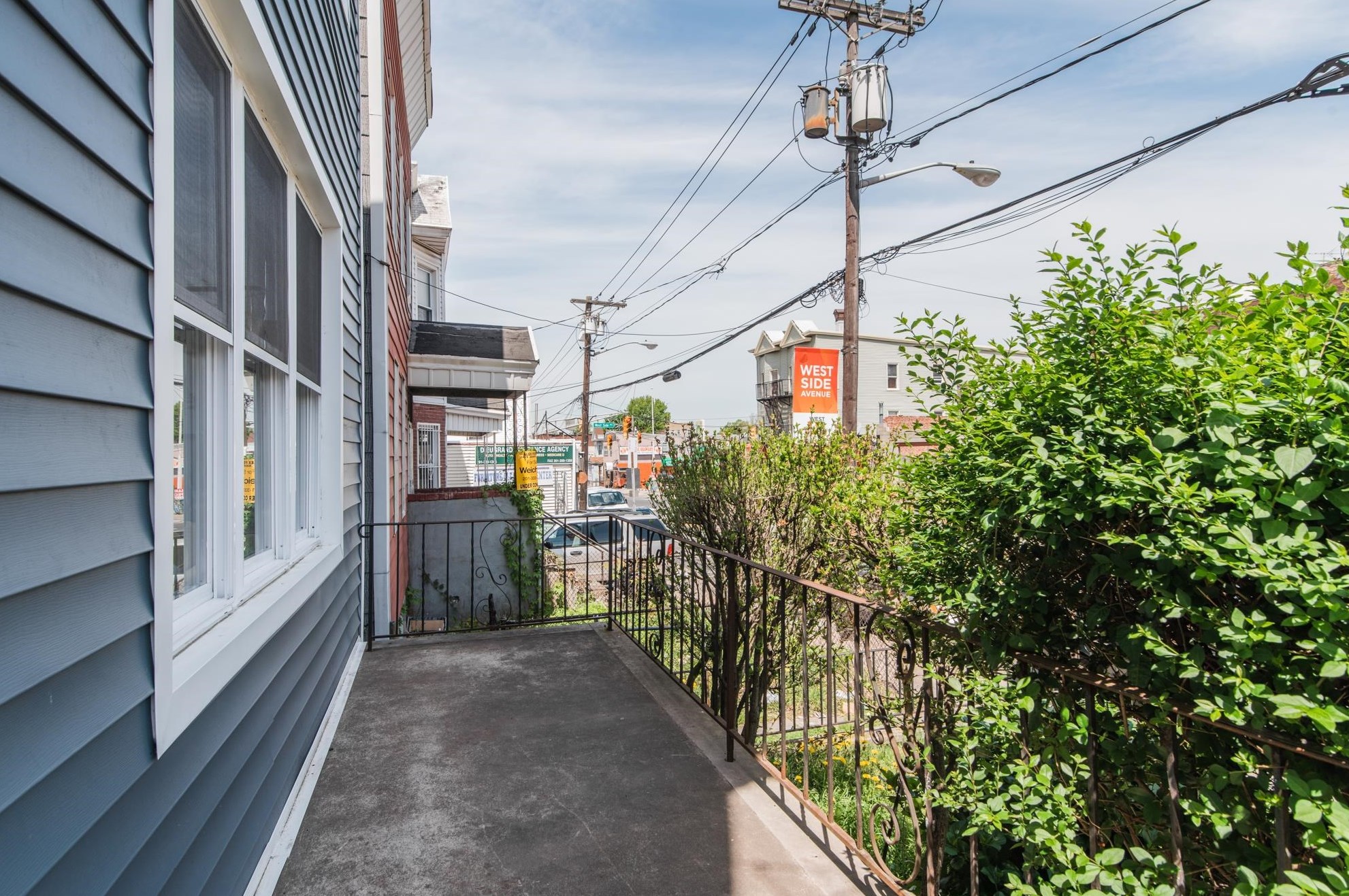 791 Communipaw Ave, Jersey City NJ  07304-1707 exterior