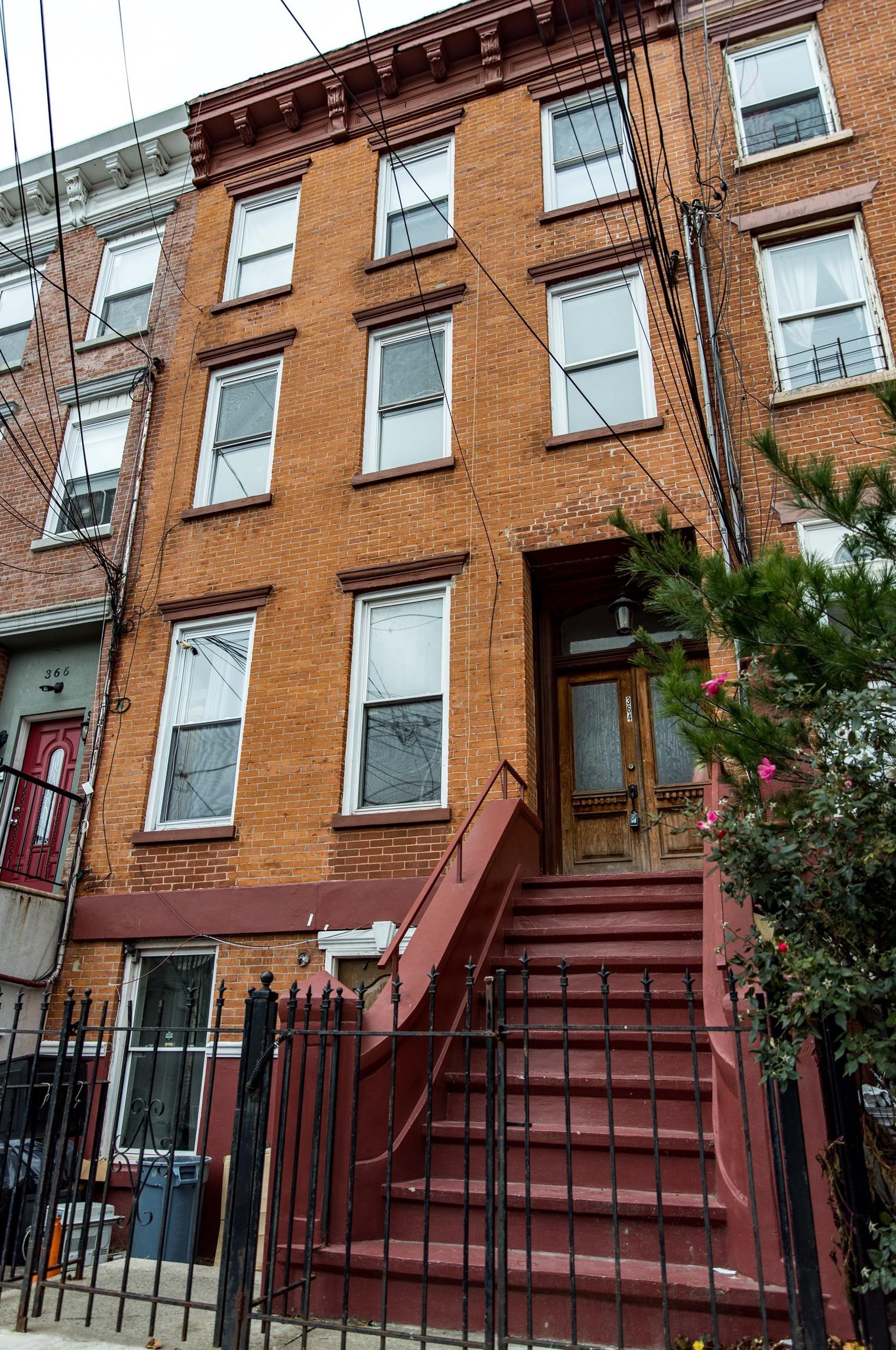 364 Pacific Ave #2, Jersey City, NJ 07304