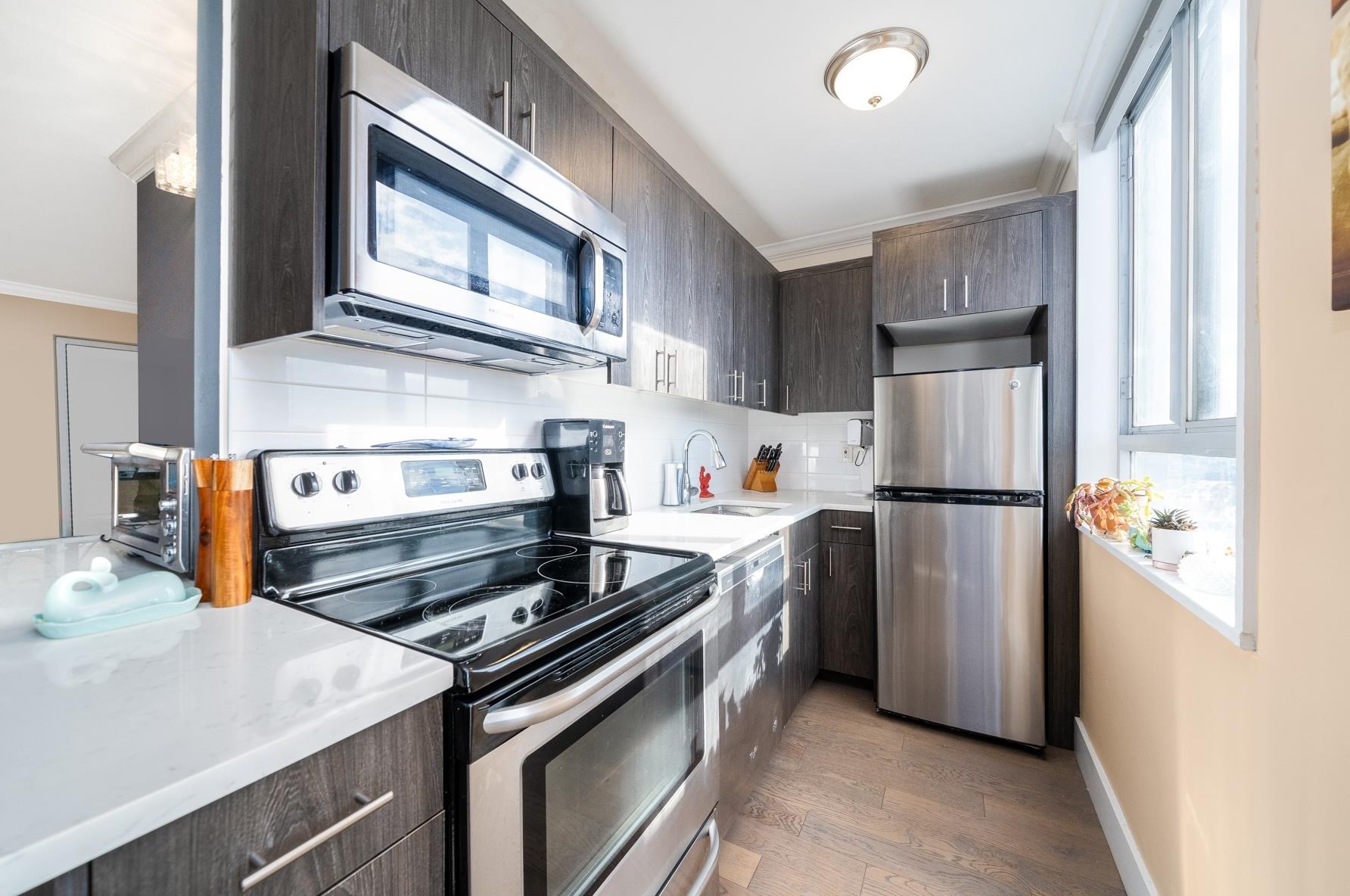 100 Manhattan Ave #615, Union City, NJ 07087