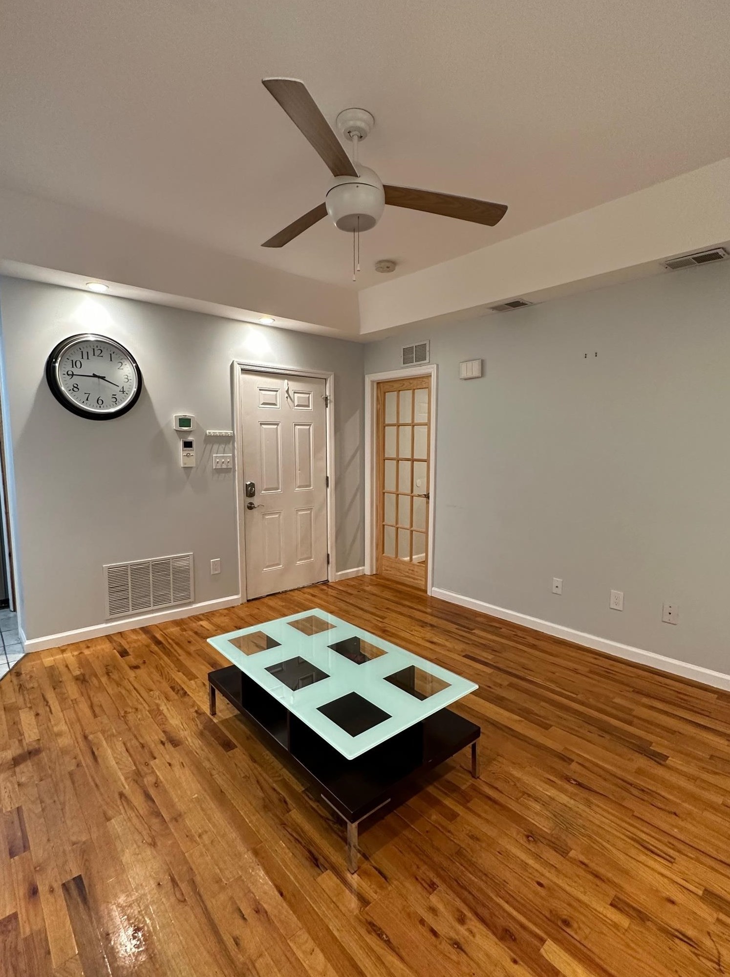 10 Manning Ave #1, Jersey City, NJ 07304