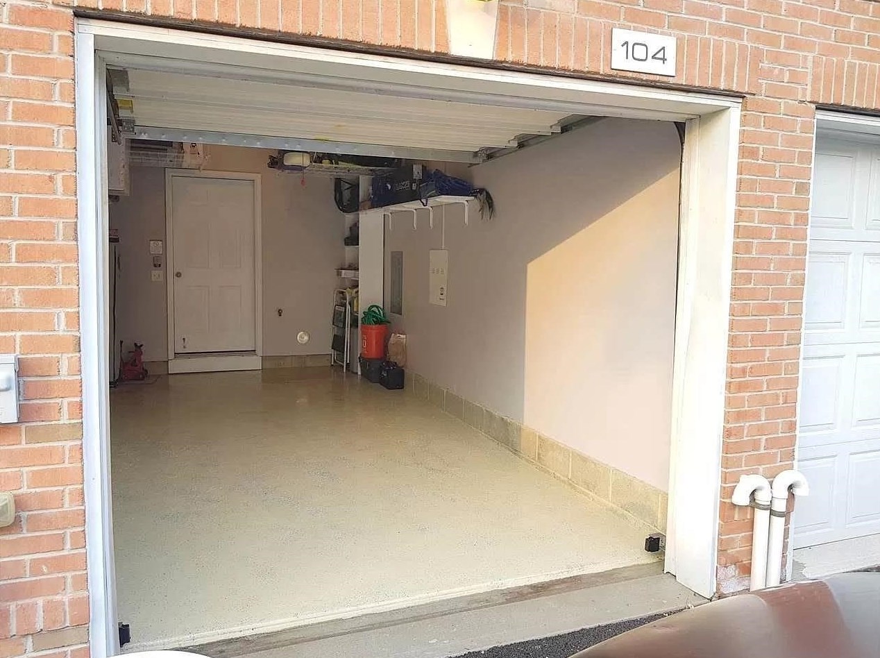 265 Custer Ave, Jersey City NJ 07305-1705 exterior