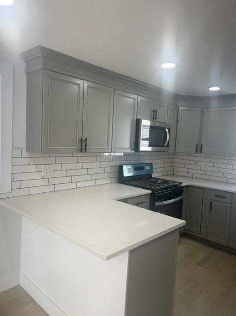 98 Roosevelt Ave, Jersey City, NJ 07304