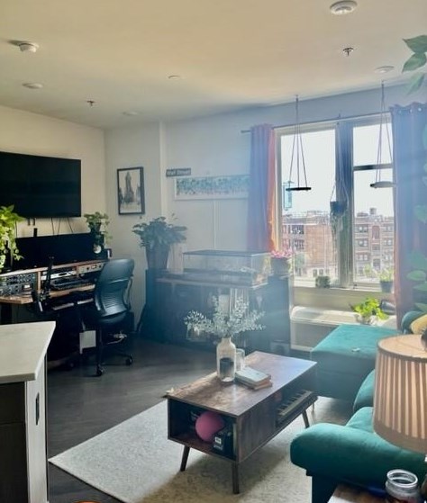 361 Newark Ave #504, Jersey City, NJ 07302