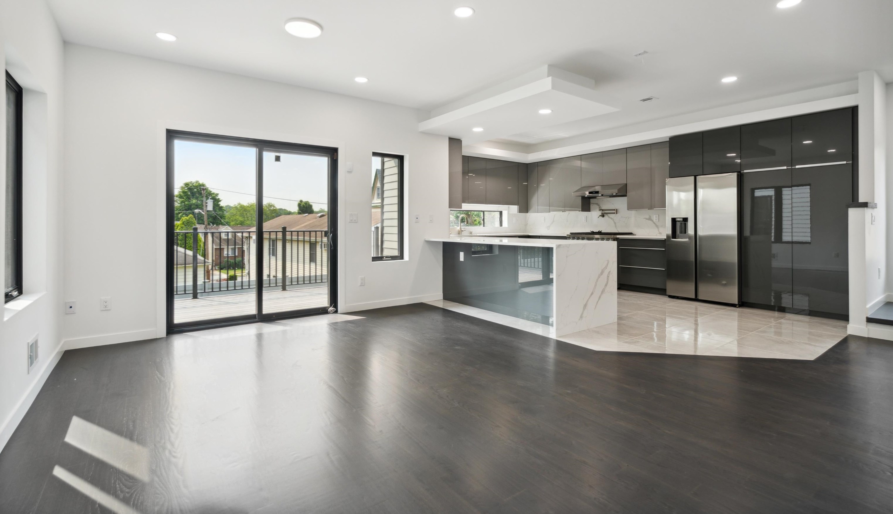 706 4th St, Lake Hiawatha, NJ 07034