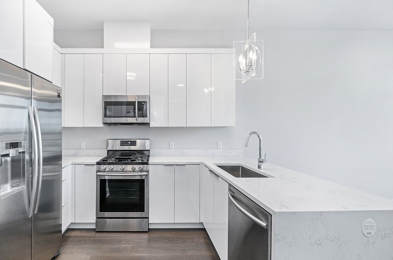 119 Peter St #508, Union City, NJ 07087
