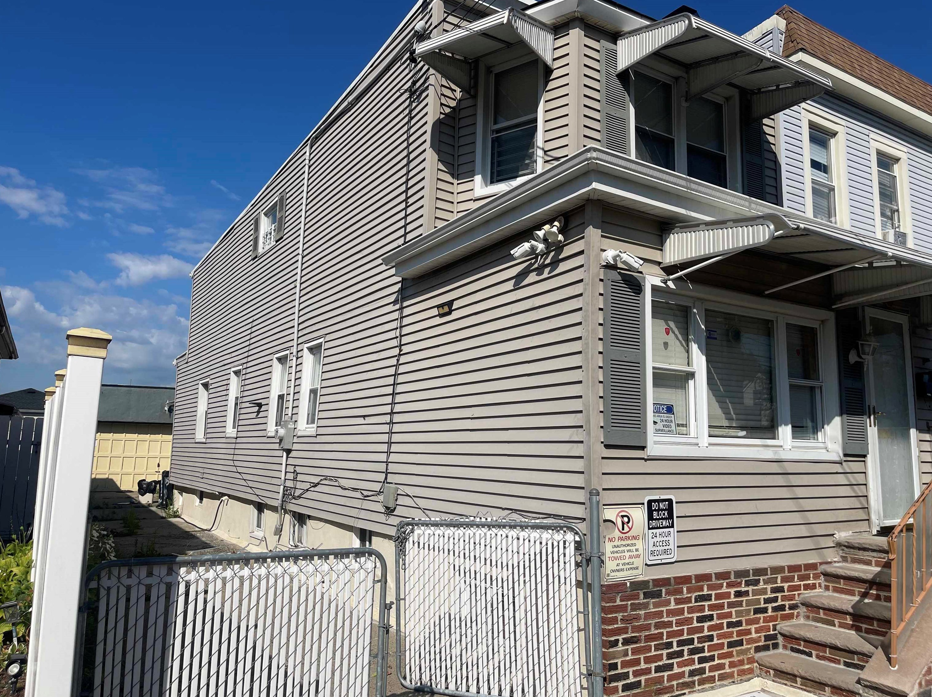 105 Mcadoo Ave, Jersey City, NJ 07305